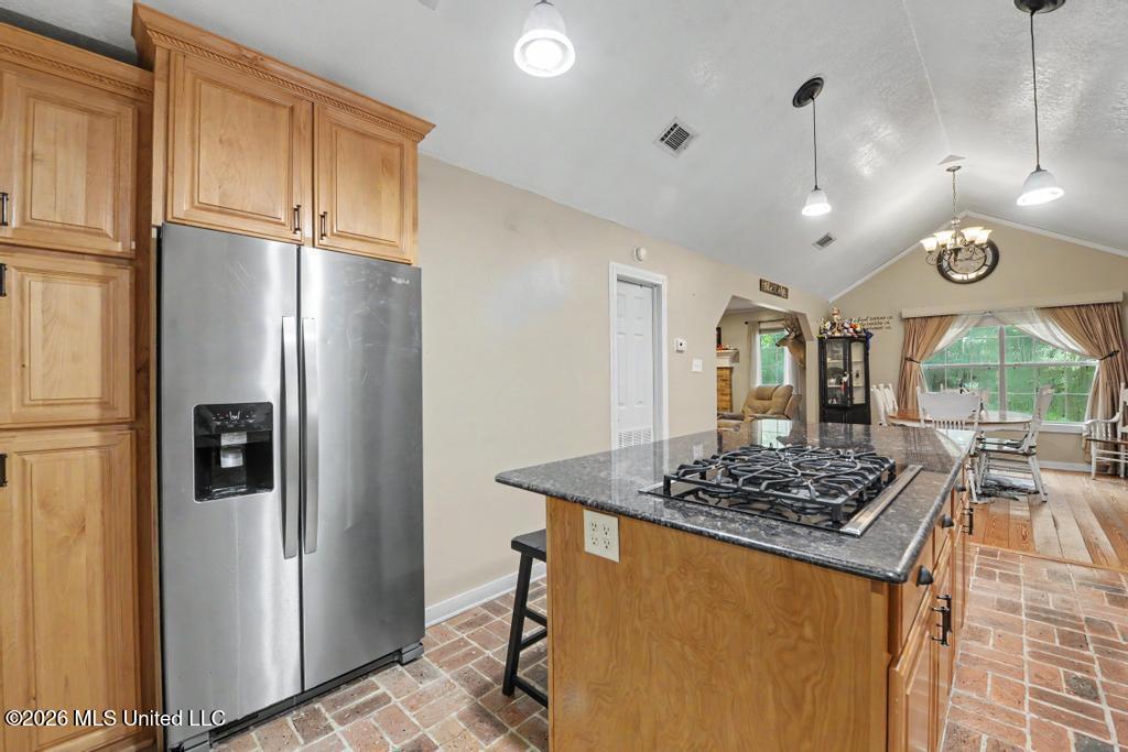 20901 Busby Road Property Photo 12