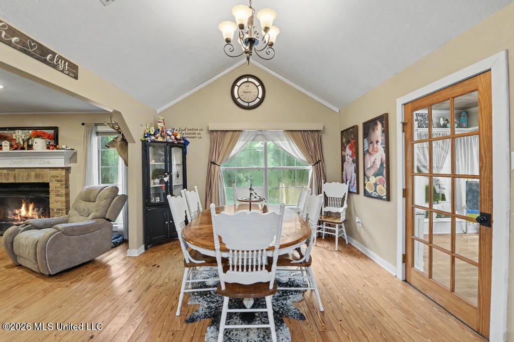 20901 Busby Road Property Photo 14