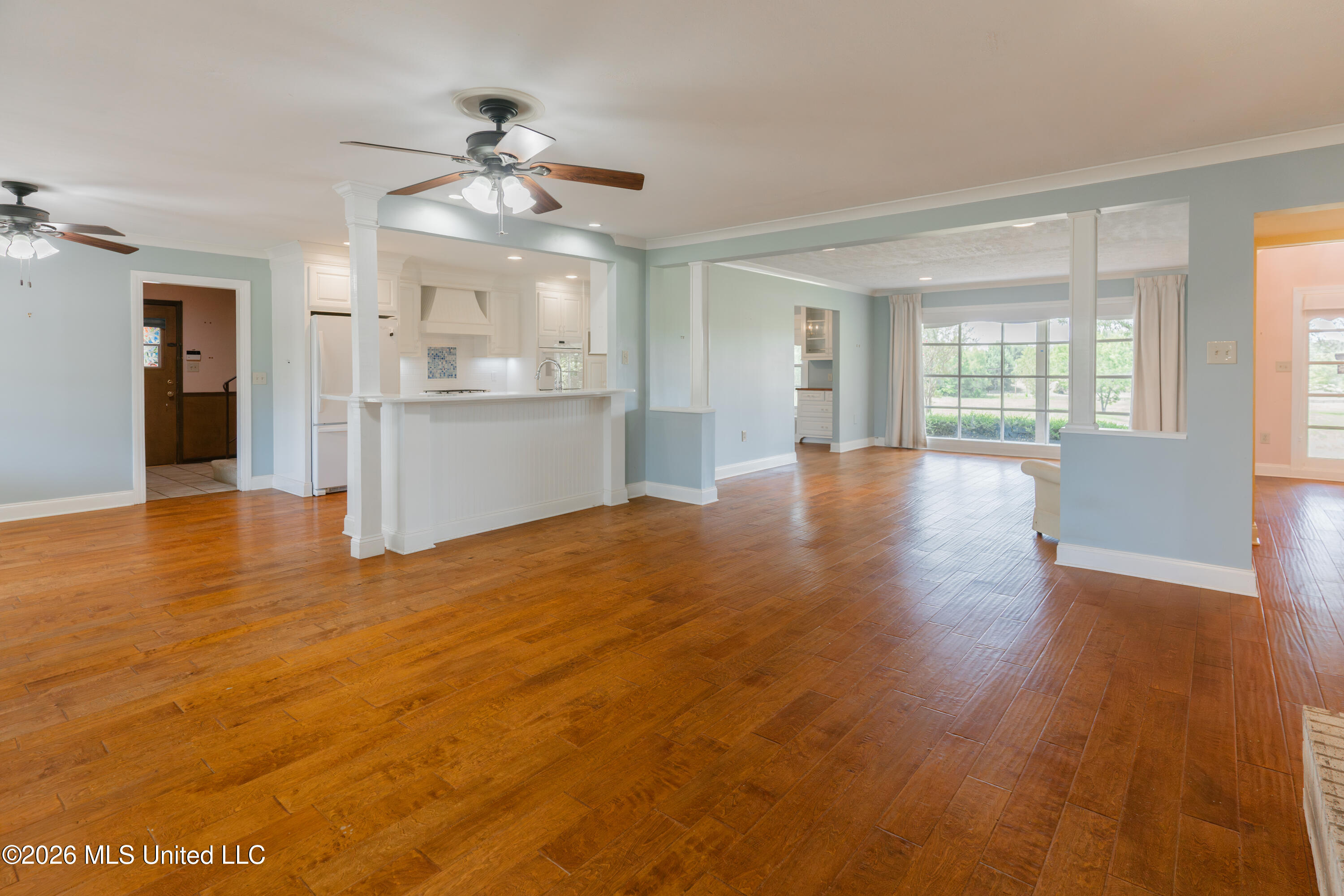 12850 Midway Road Property Photo 27