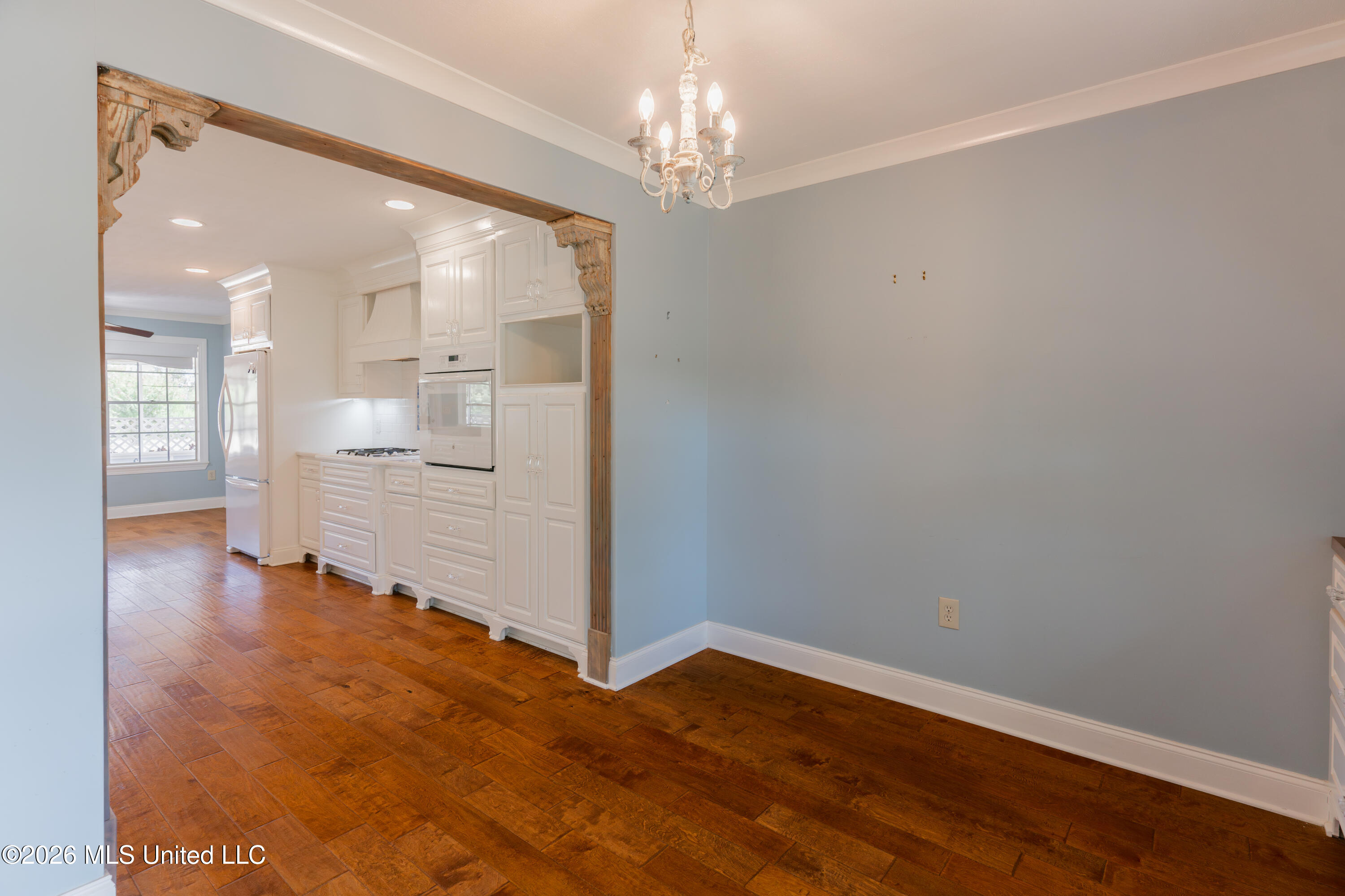 12850 Midway Road Property Photo 40