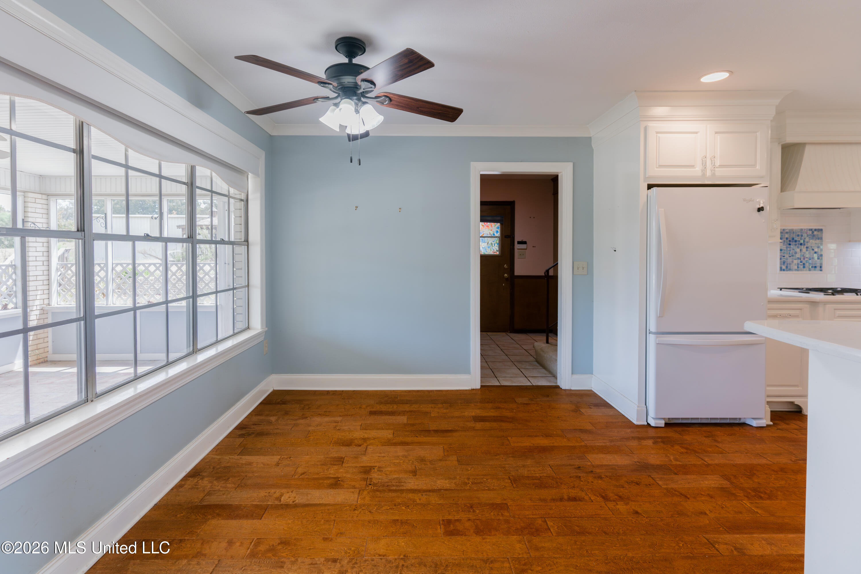 12850 Midway Road Property Photo 43