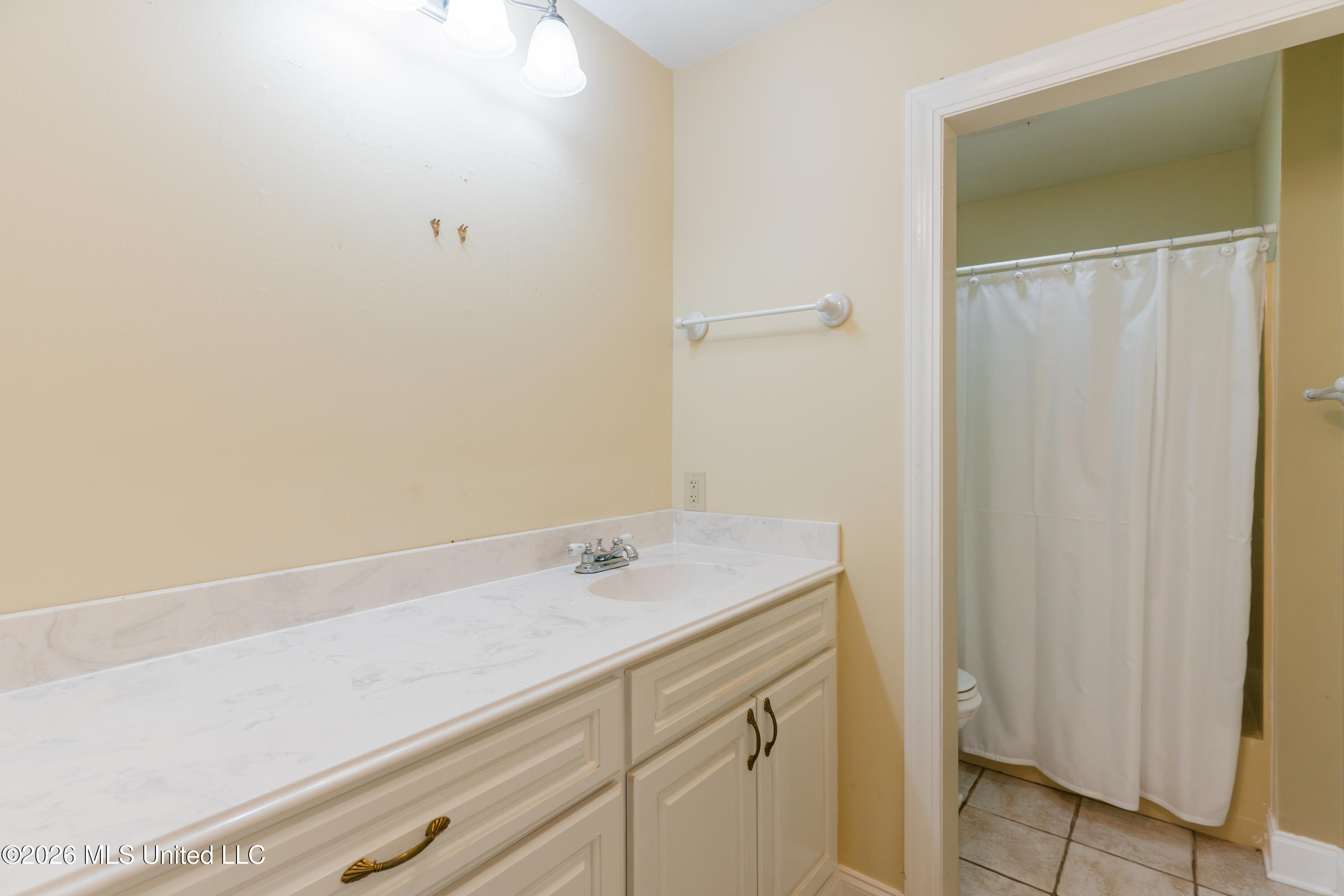 12850 Midway Road Property Photo 67
