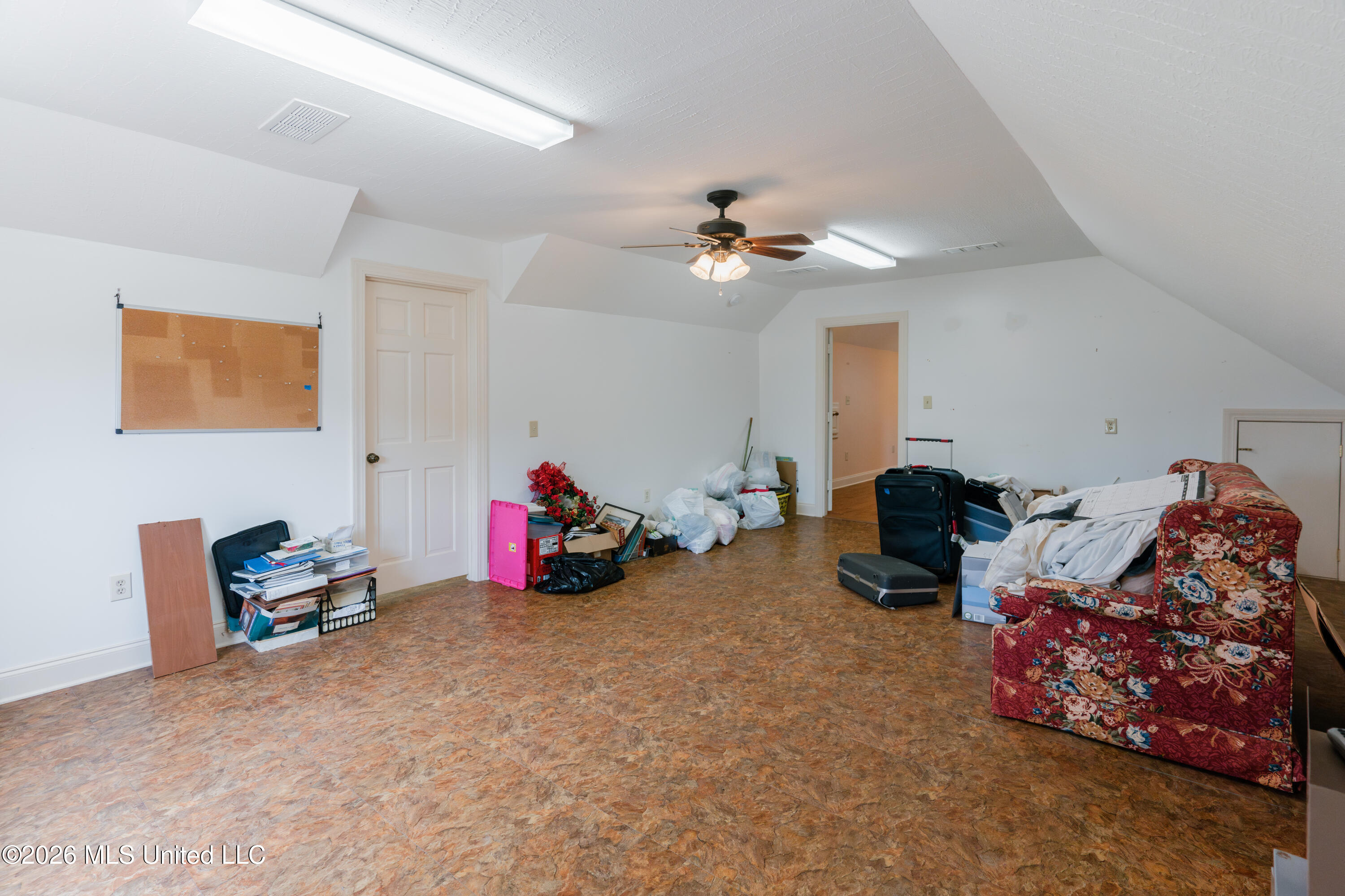 12850 Midway Road Property Photo 88