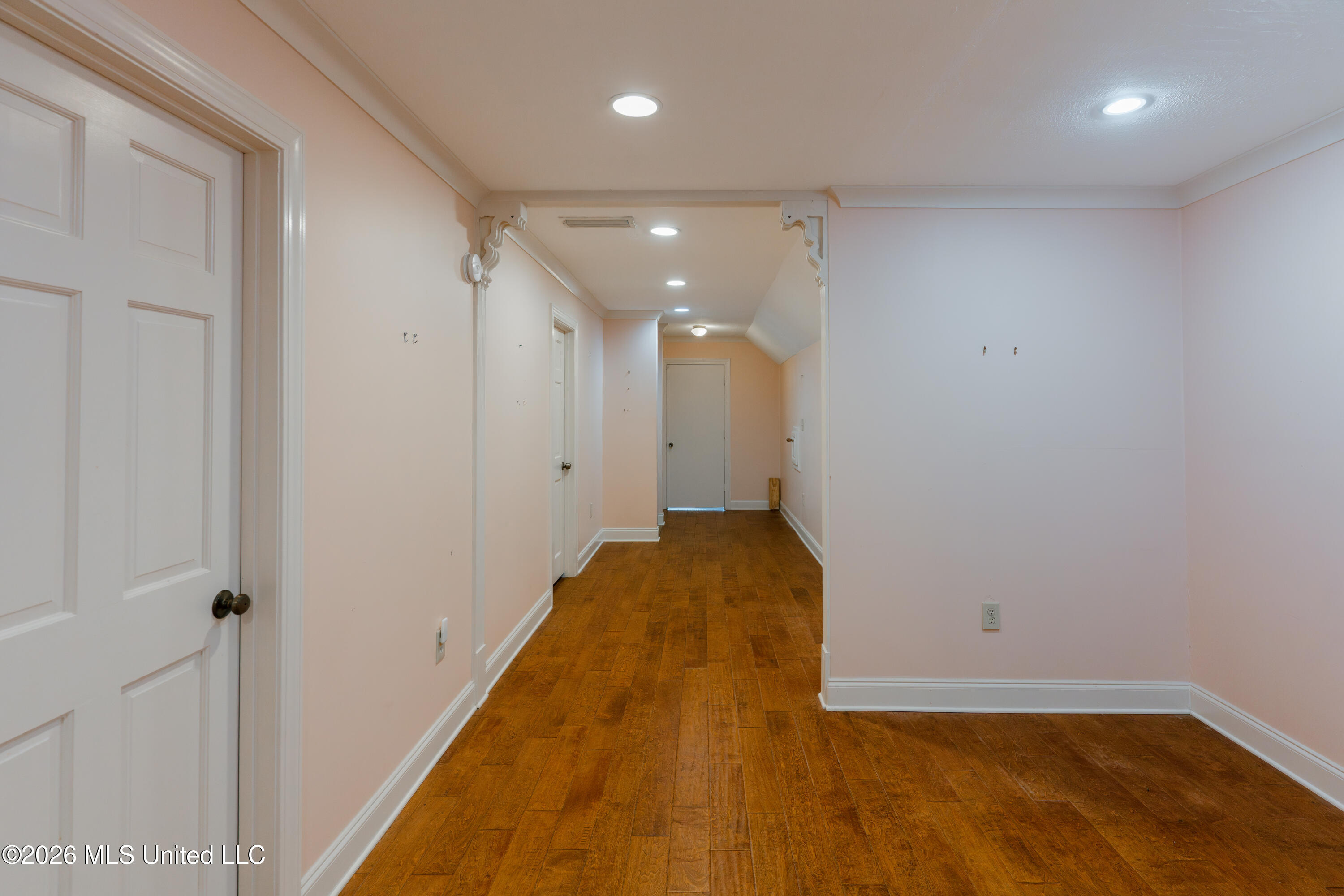 12850 Midway Road Property Photo 98