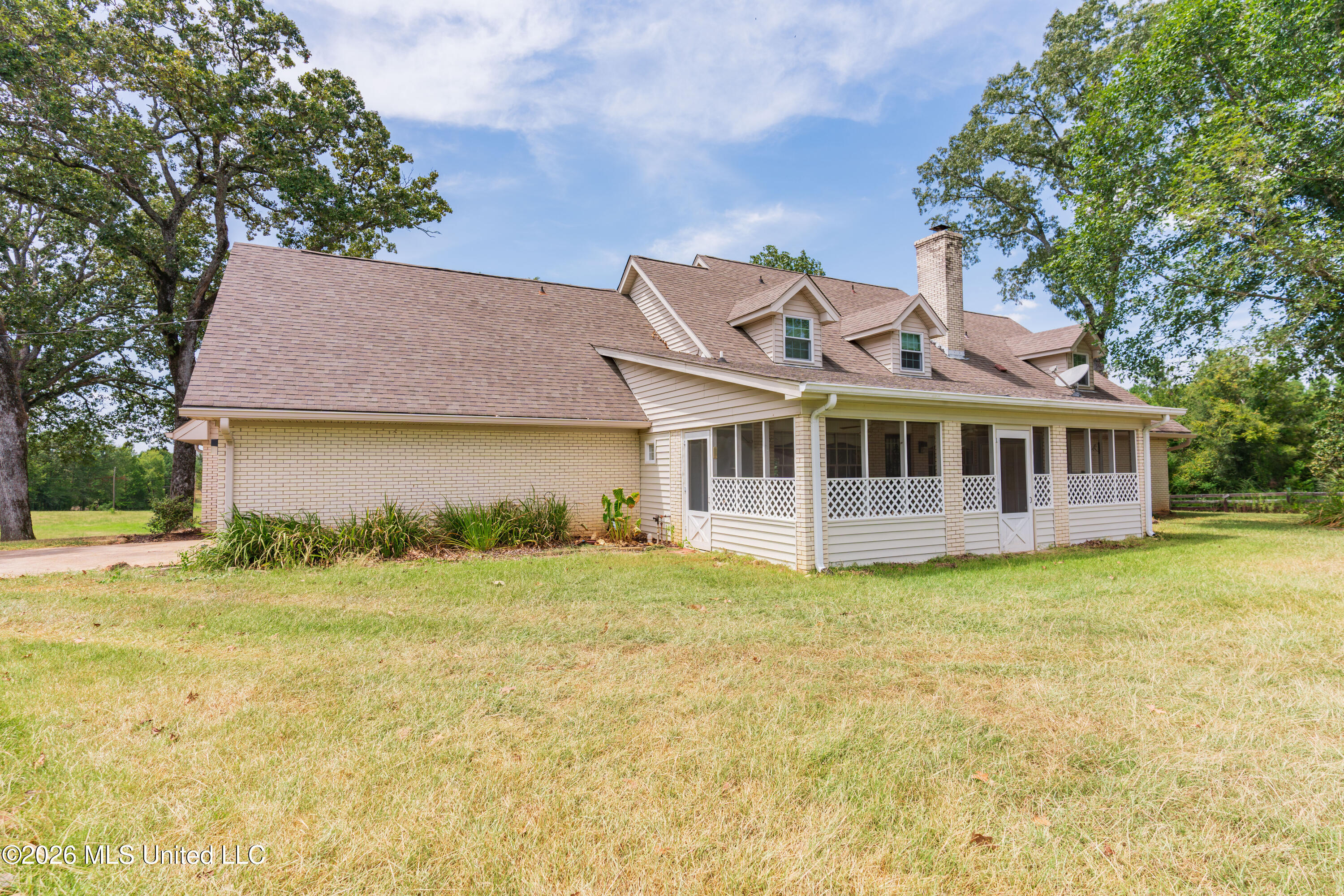 12850 Midway Road Property Photo 112