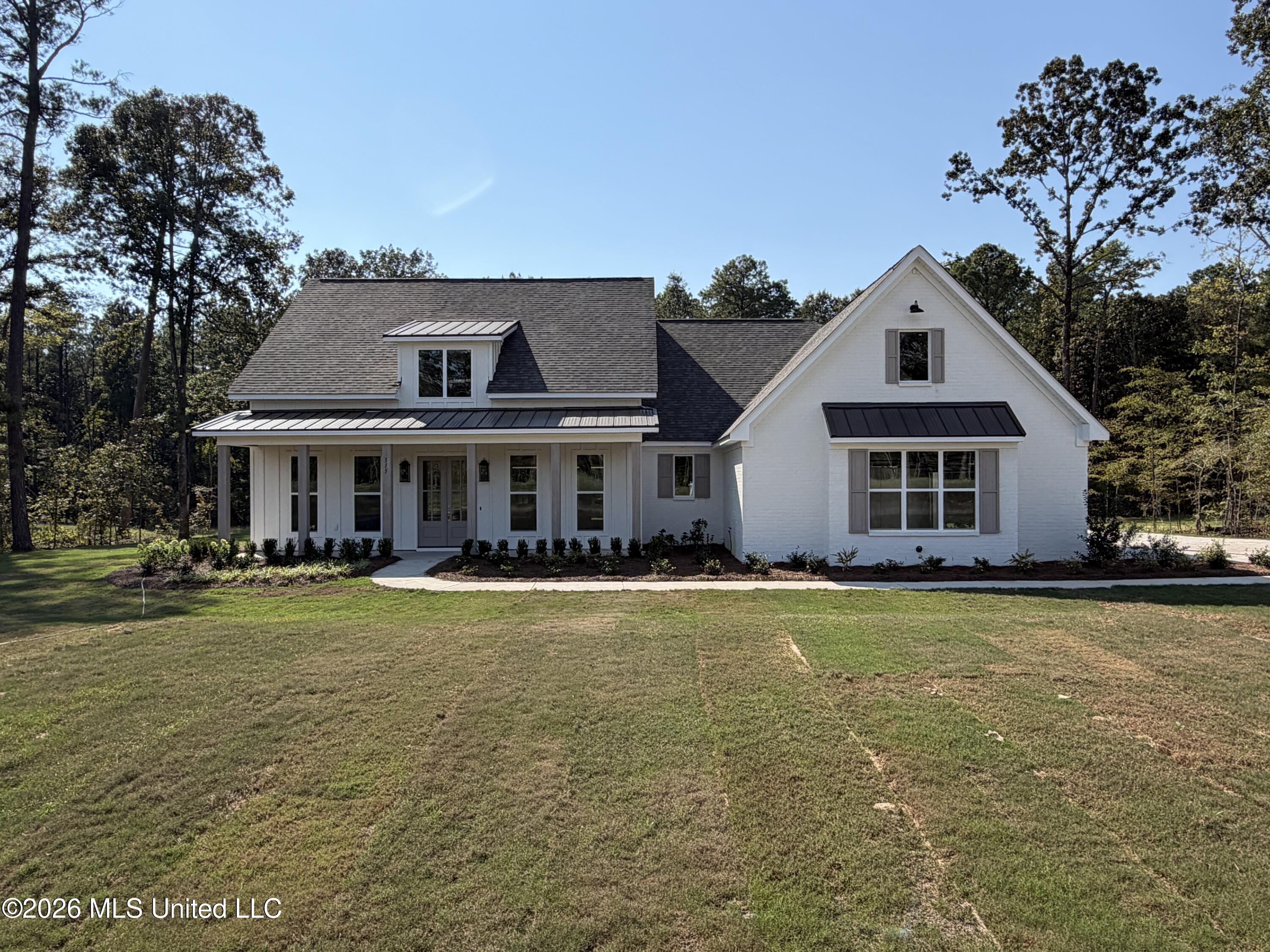 315 Grace Acres Drive Property Photo 1