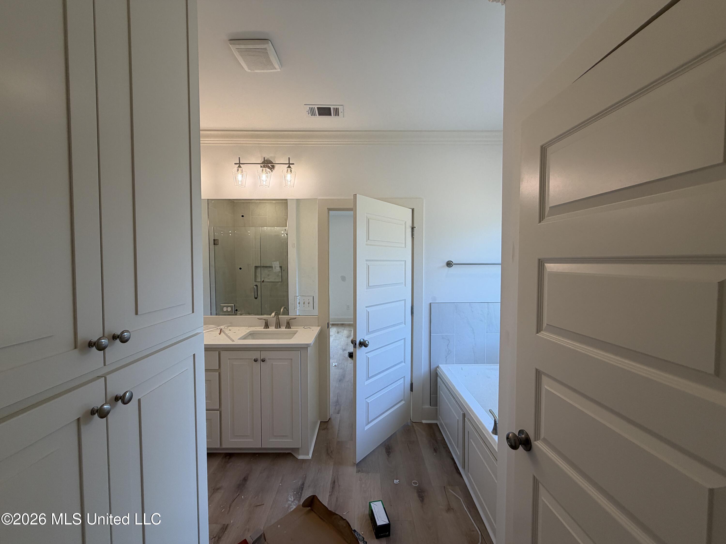 342 Brookfield Circle Property Photo 17