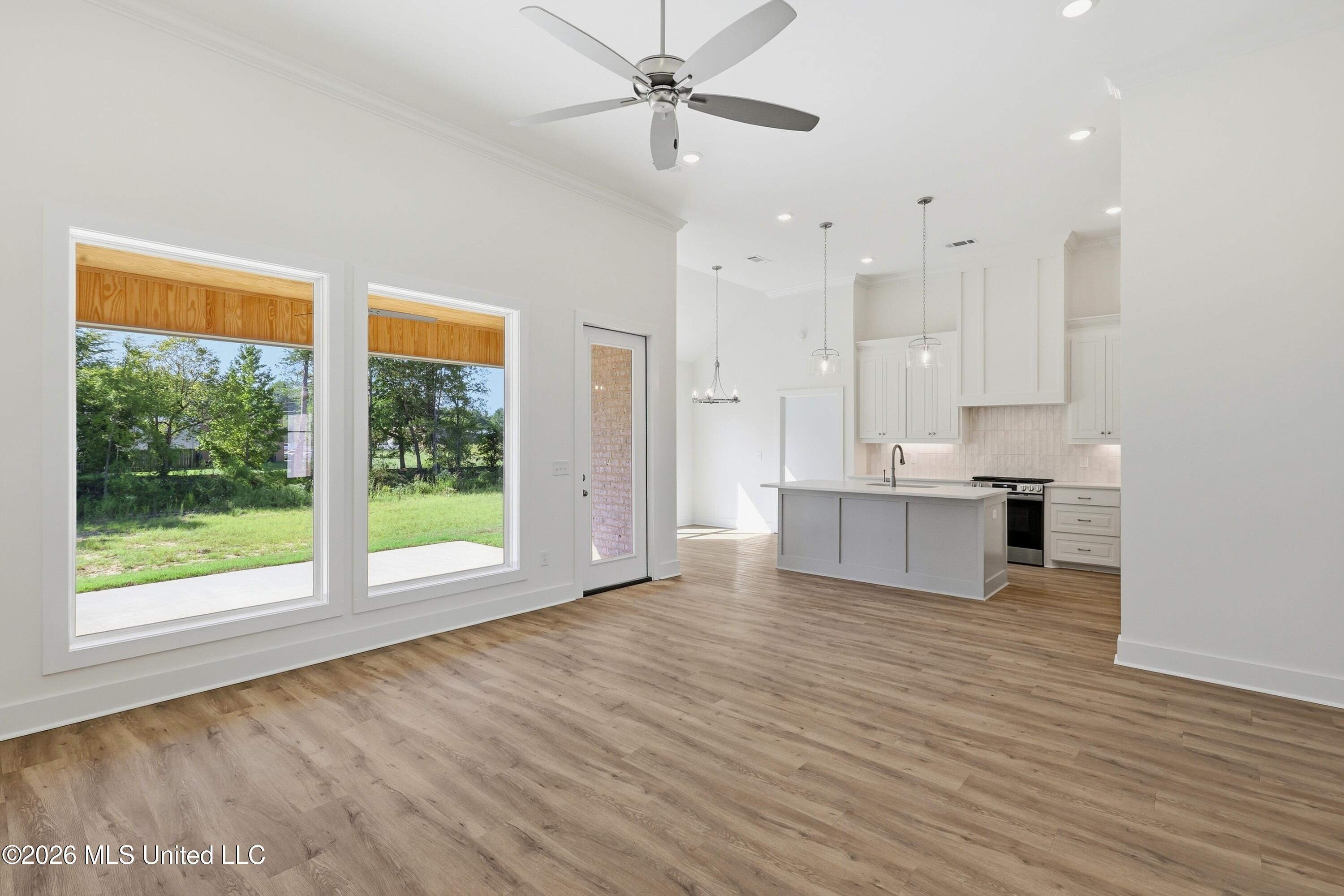 344 Brookfield Circle Property Photo 10