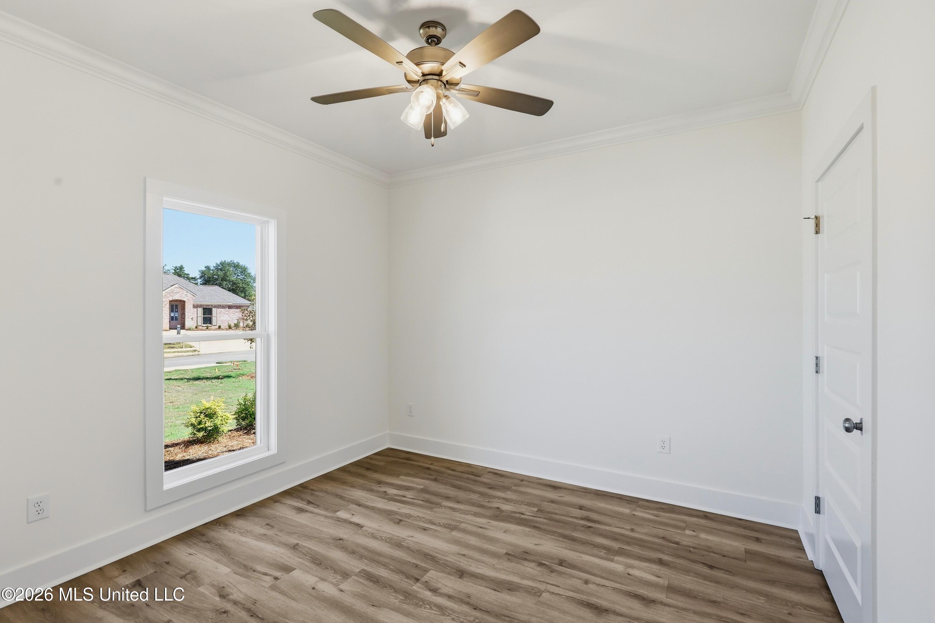 344 Brookfield Circle Property Photo 29