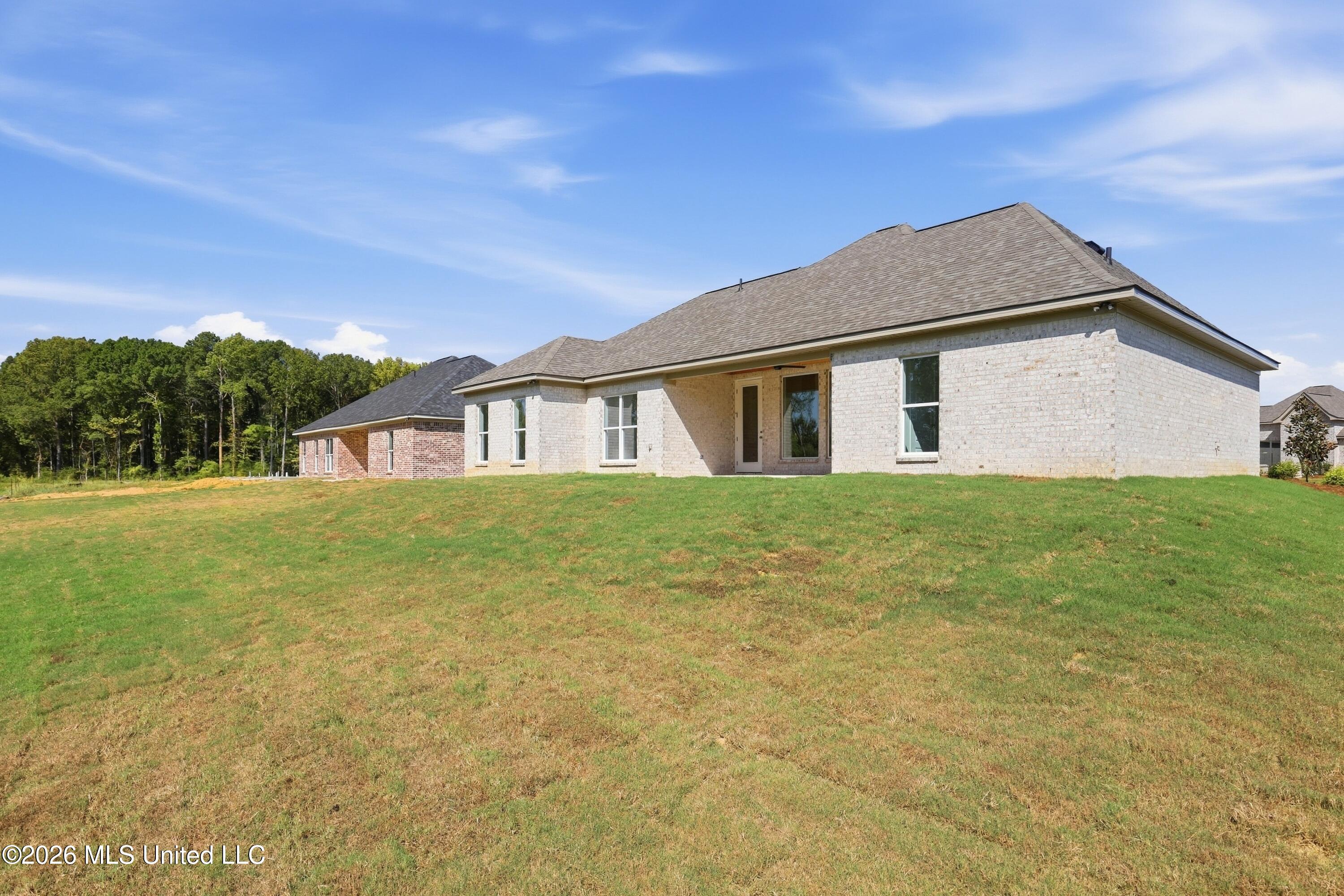 344 Brookfield Circle Property Photo 35