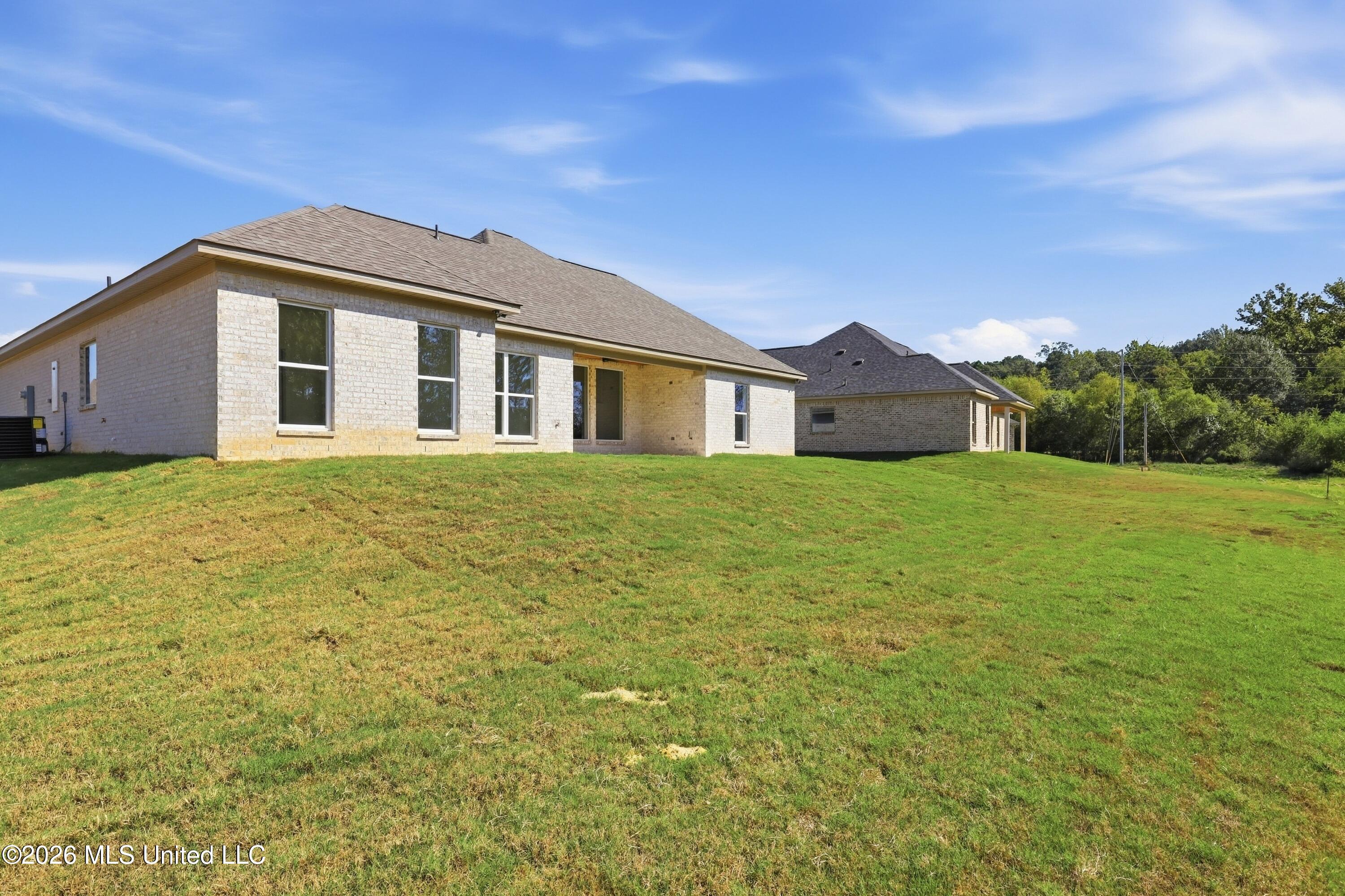 344 Brookfield Circle Property Photo 37