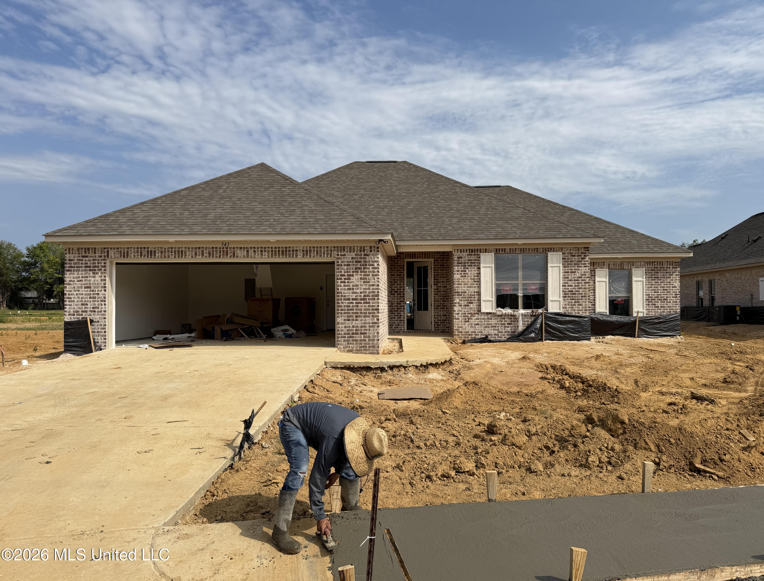 341 Brookfield Circle Property Photo 1