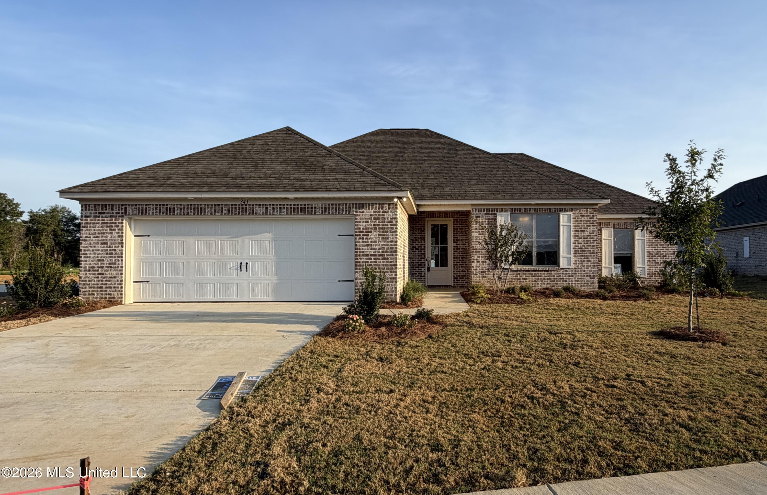341 Brookfield Circle Property Photo 1
