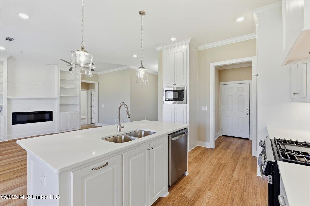 341 Brookfield Circle Property Photo 12