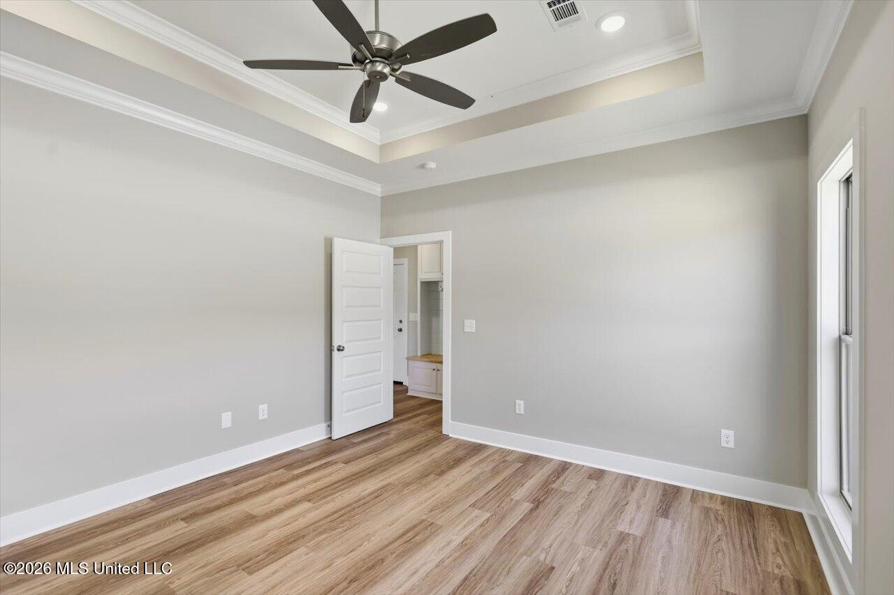 341 Brookfield Circle Property Photo 19