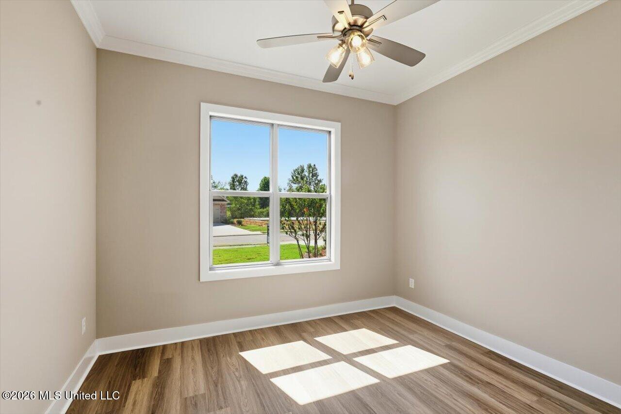 341 Brookfield Circle Property Photo 24