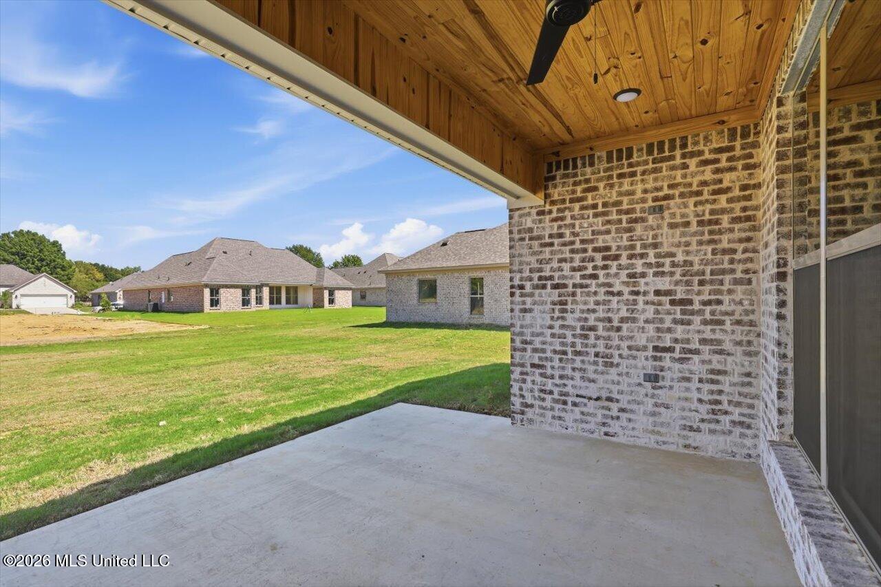 341 Brookfield Circle Property Photo 31
