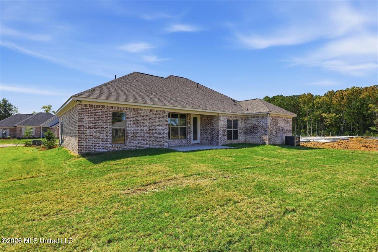 341 Brookfield Circle Property Photo 32
