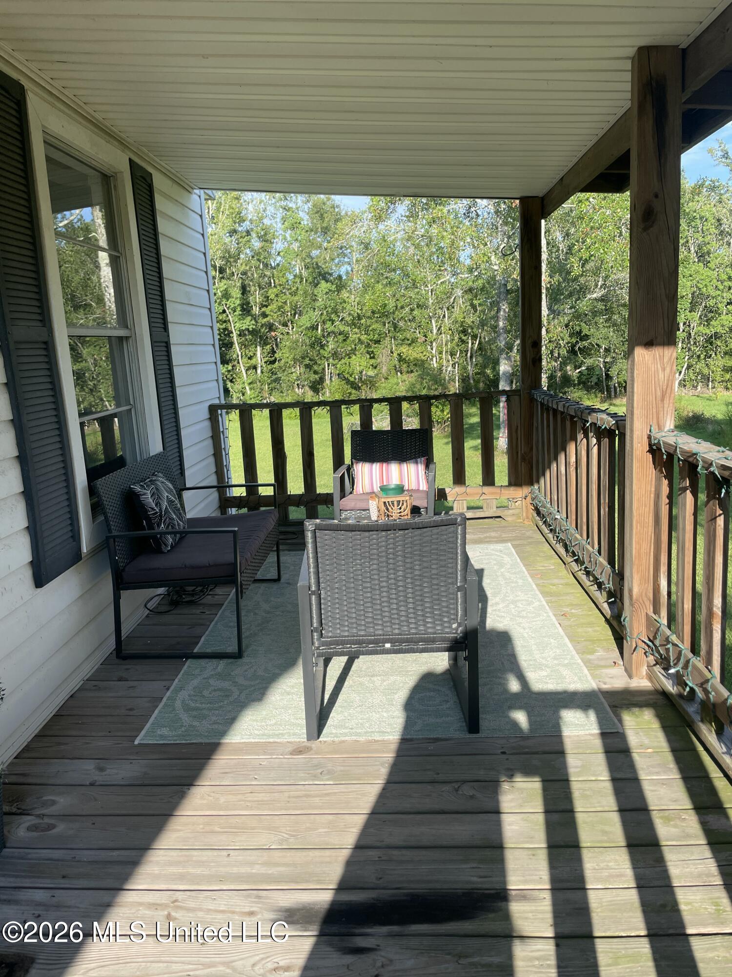 20413 Longview Road Property Photo 1