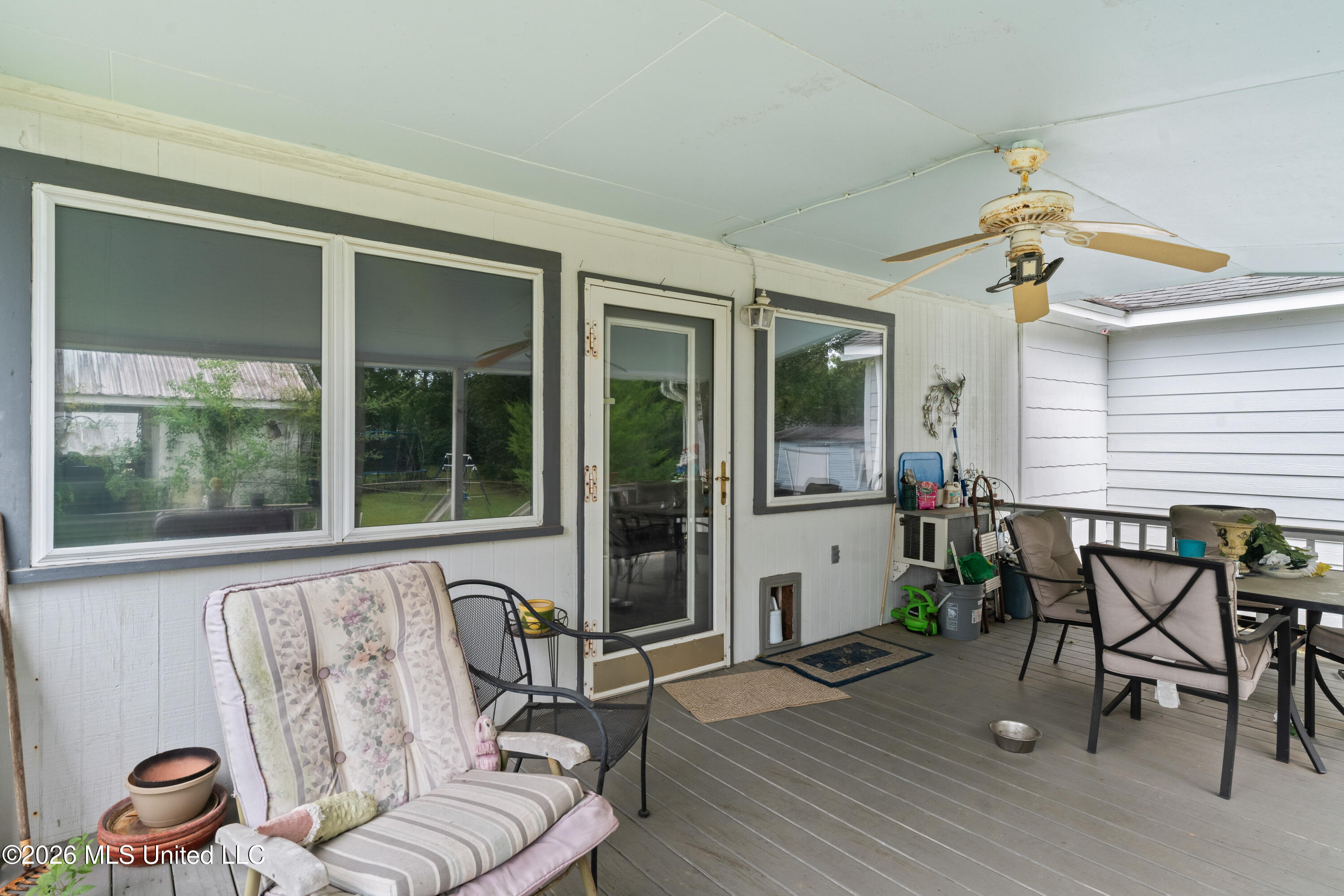 1229 Wheelock Street Property Photo 27