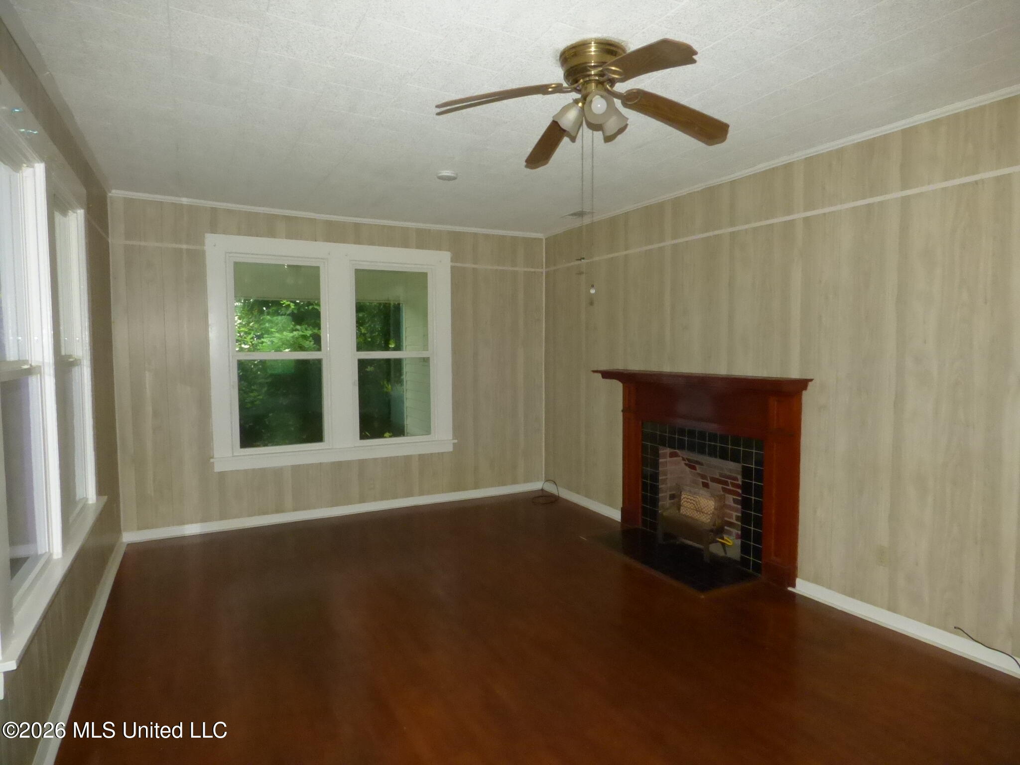 321 Minnesota Avenue Property Photo 2