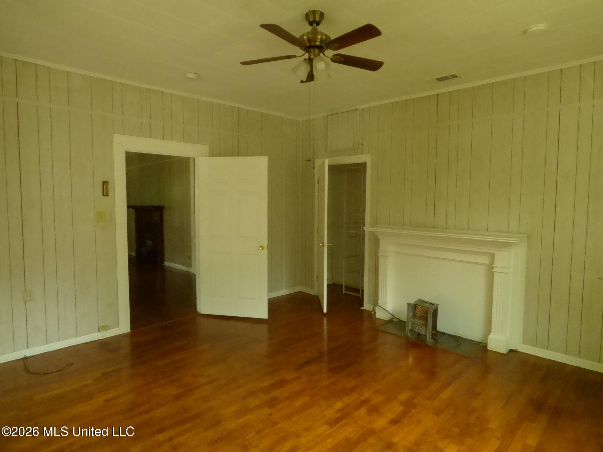 321 Minnesota Avenue Property Photo 5