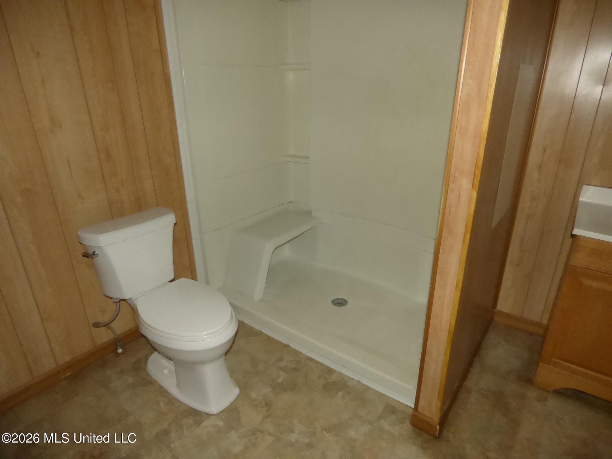 321 Minnesota Avenue Property Photo 9