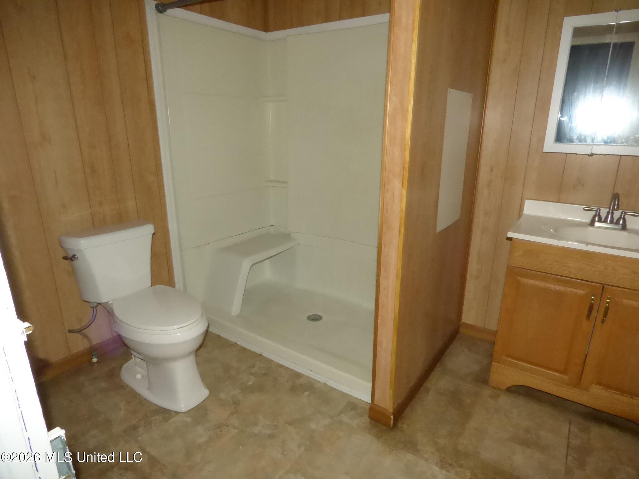 321 Minnesota Avenue Property Photo 10