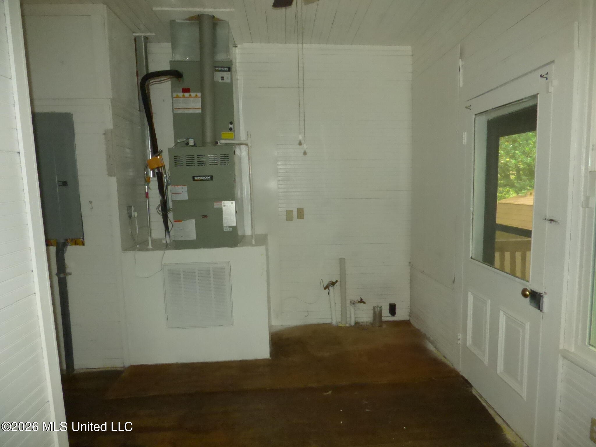 321 Minnesota Avenue Property Photo 16