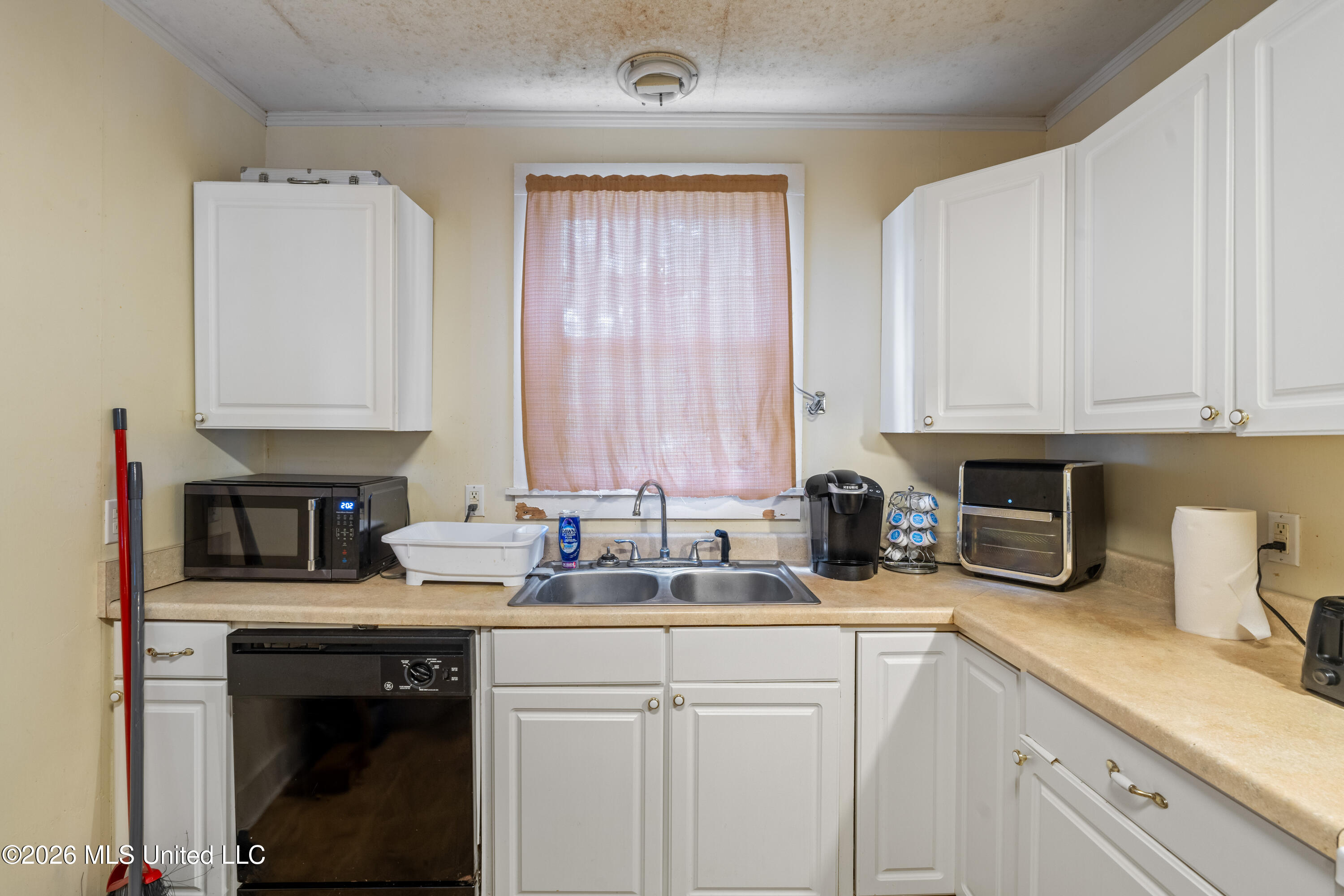 316 W Avenue Property Photo 7