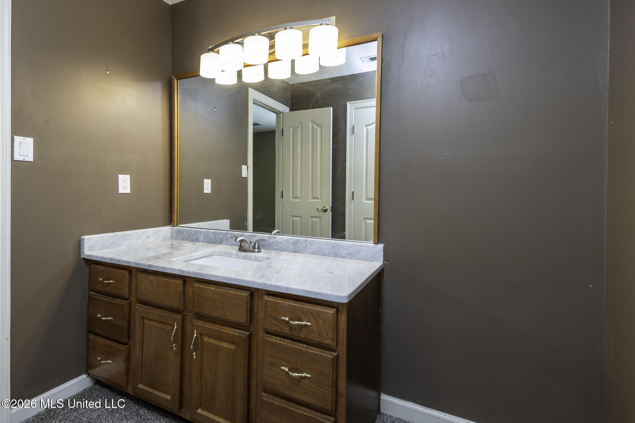 1607 Stanhope Cove Property Photo 26