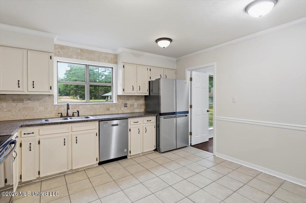 103 Plum Tree Road Property Photo 12