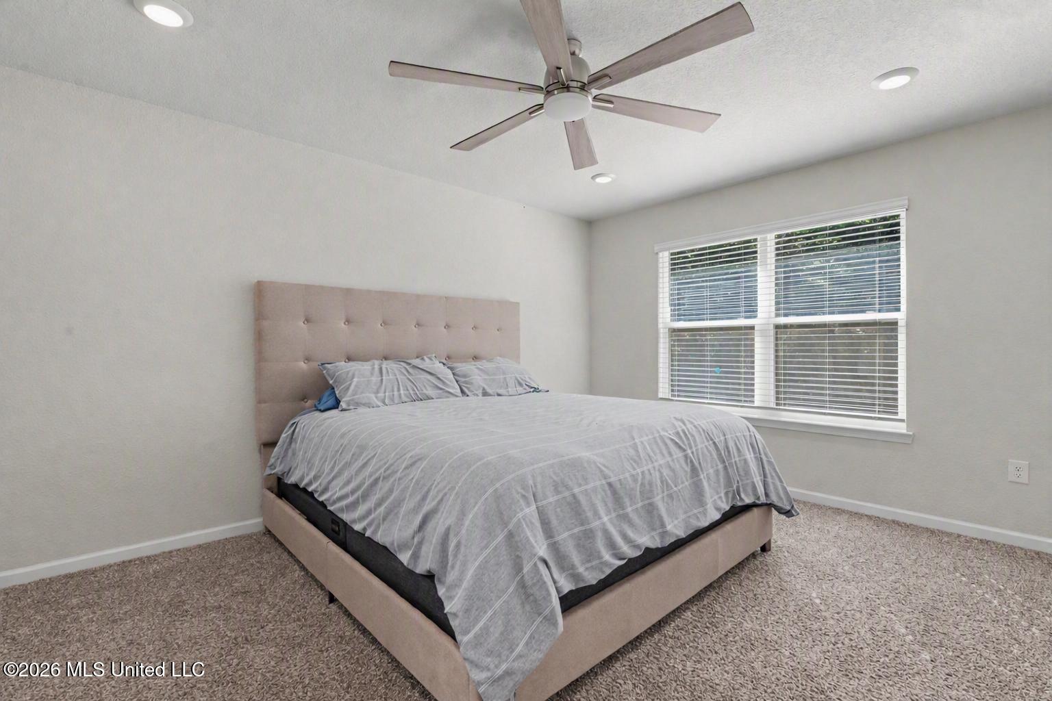 1024 Enclave Circle Property Photo 8