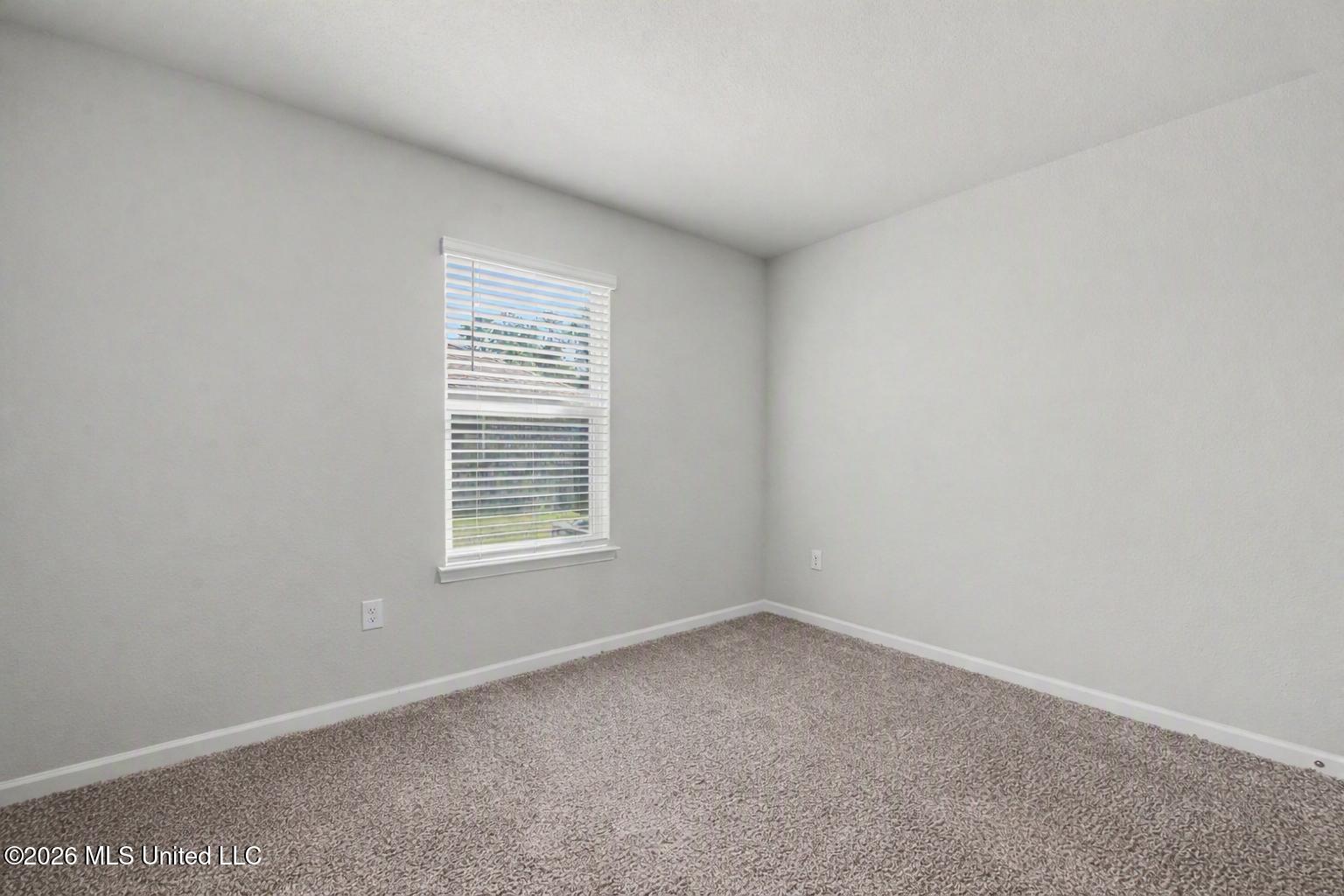 1024 Enclave Circle Property Photo 14