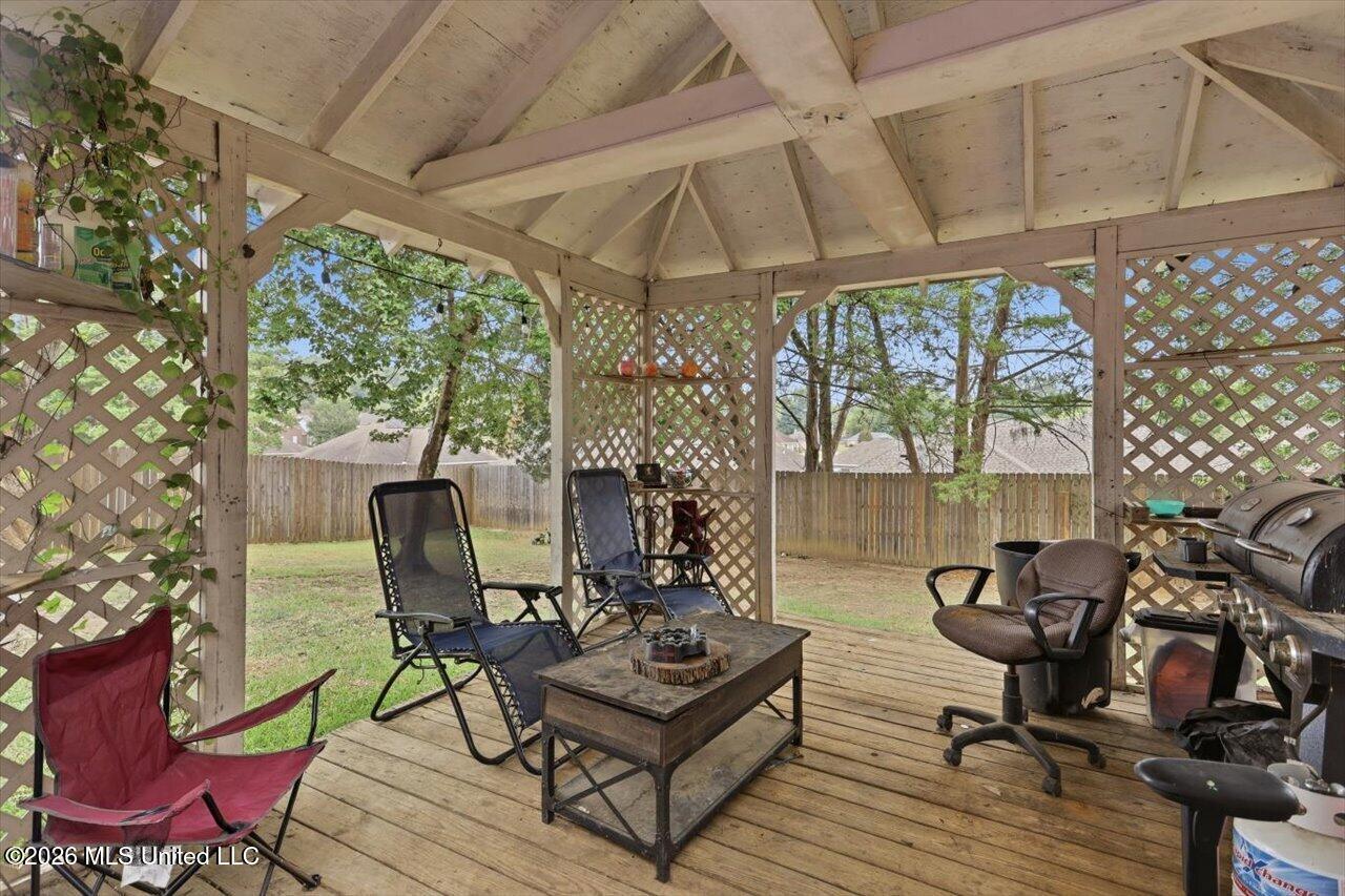 1017 Prince Drive Property Photo 21