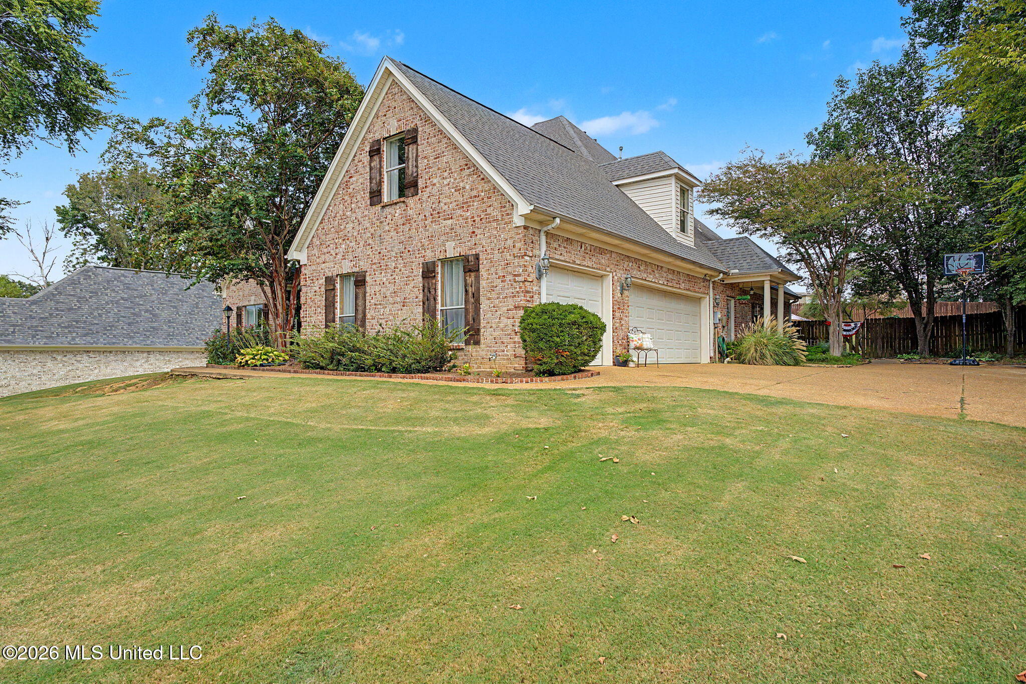 1424 Stone Gate Drive Property Photo 6