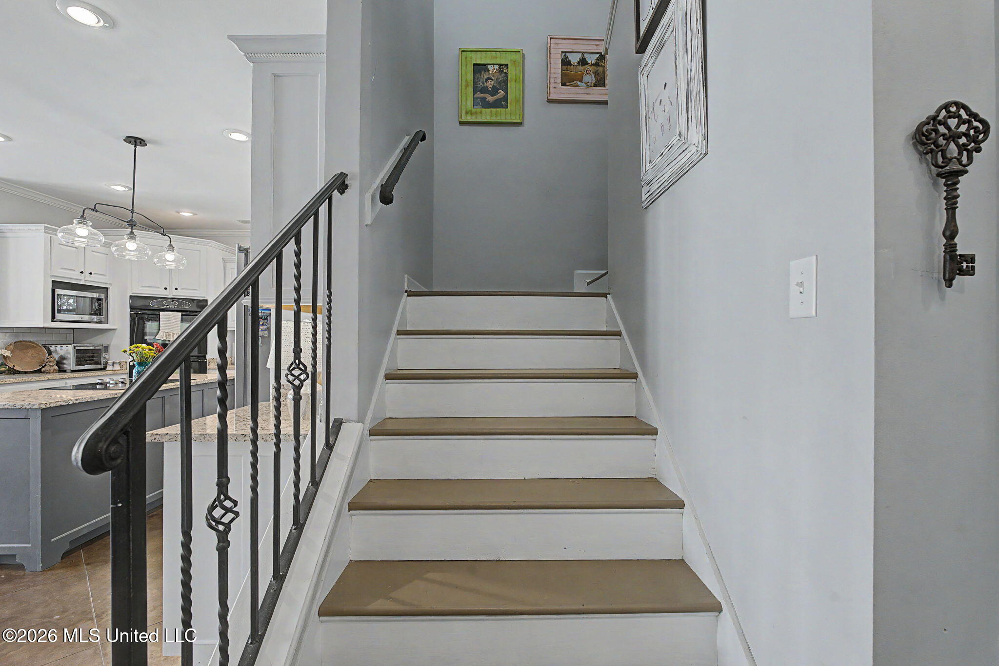 1424 Stone Gate Drive Property Photo 37