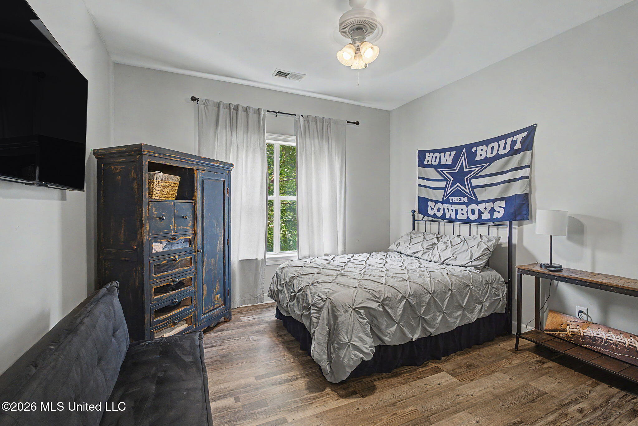 1424 Stone Gate Drive Property Photo 40