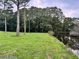 2416 Rolling Meadows Road Property Photo 8