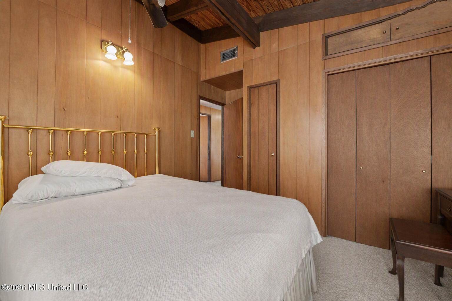 2416 Rolling Meadows Road Property Photo 17