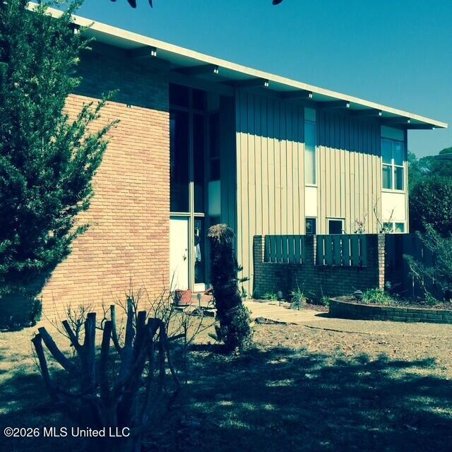 2416 Rolling Meadows Road Property Photo 22