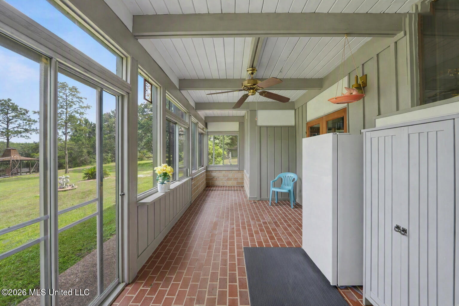 2416 Rolling Meadows Road Property Photo 22