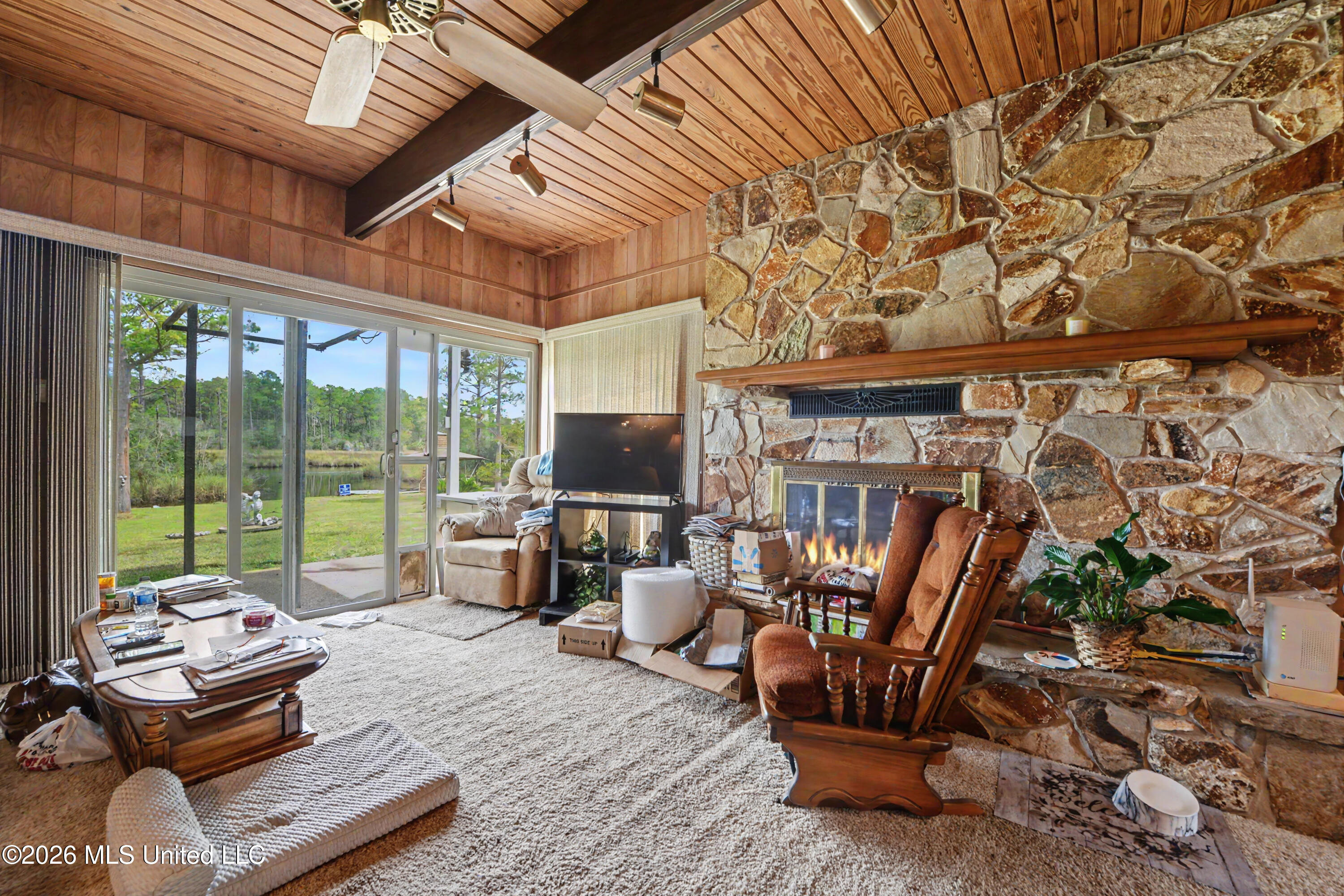 2416 Rolling Meadows Road Property Photo 35