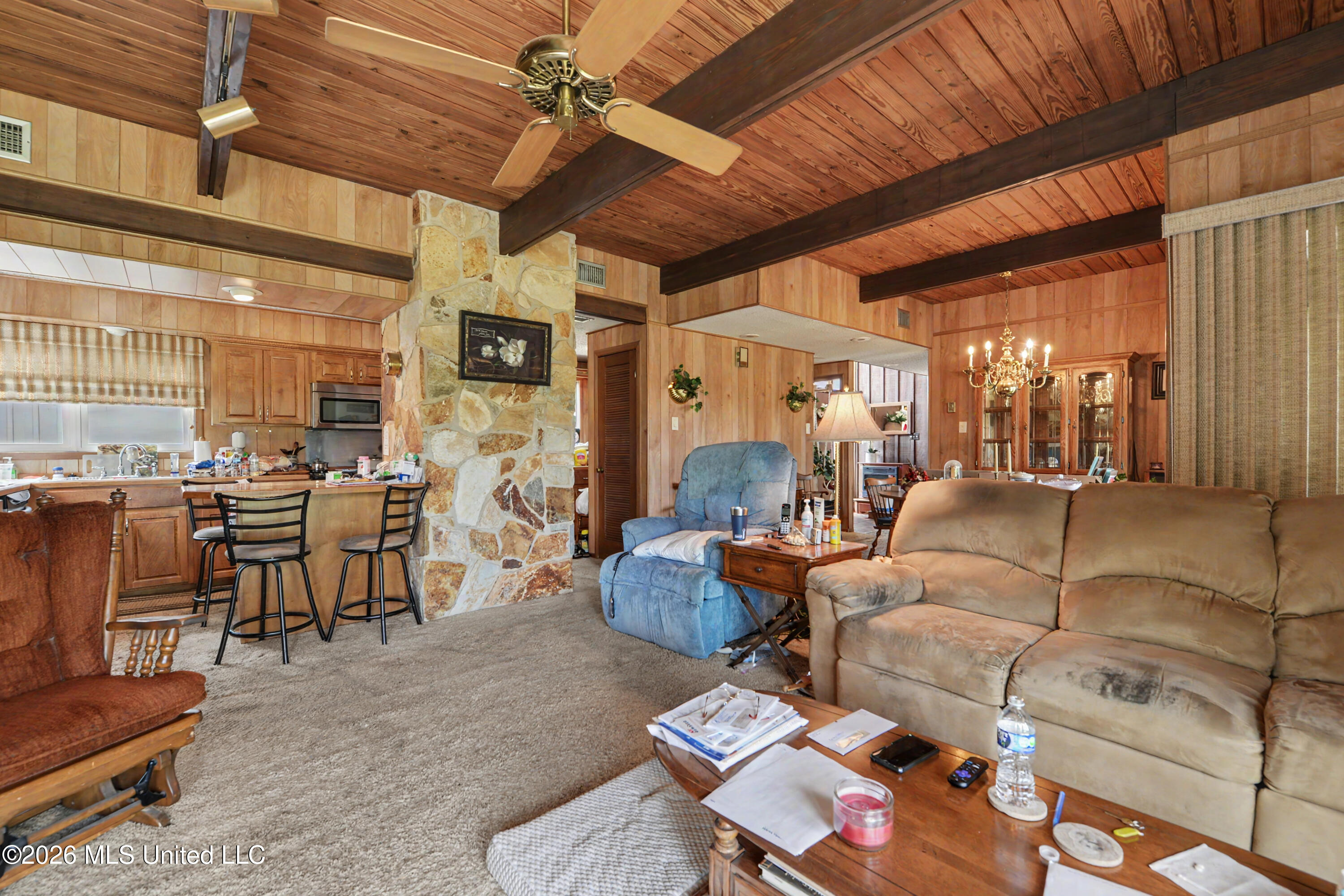 2416 Rolling Meadows Road Property Photo 36