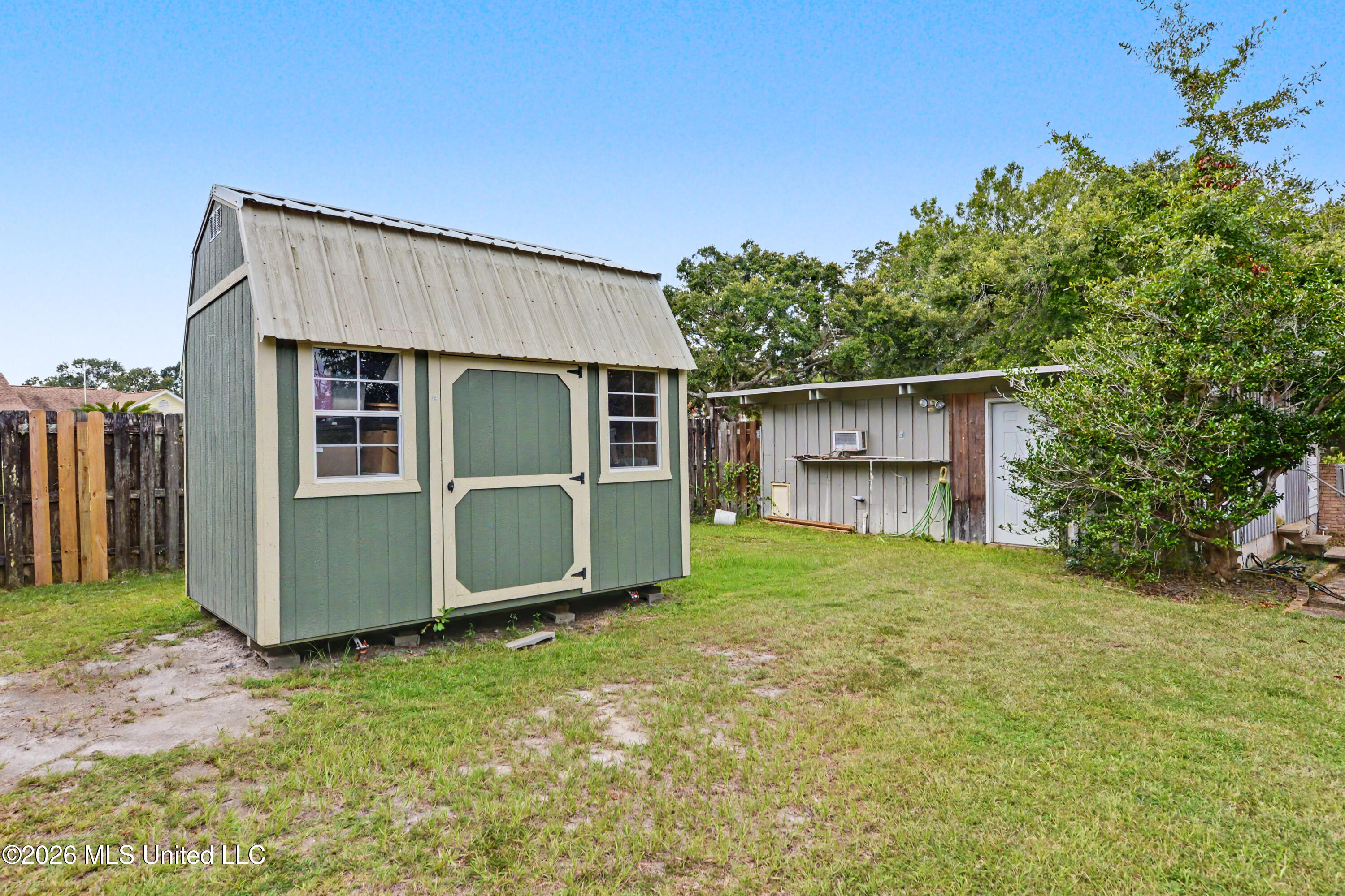 2416 Rolling Meadows Road Property Photo 54