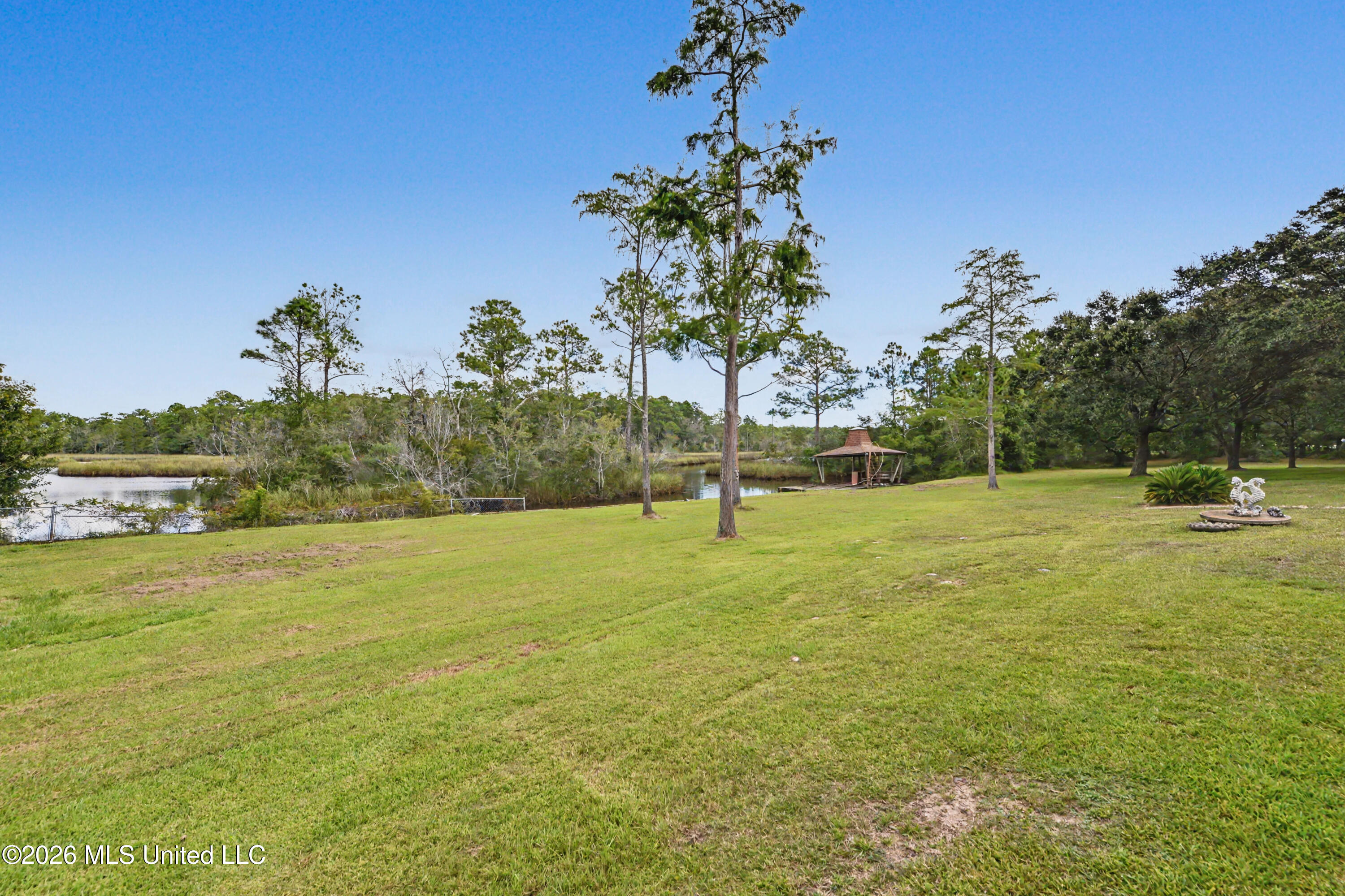 2416 Rolling Meadows Road Property Photo 56