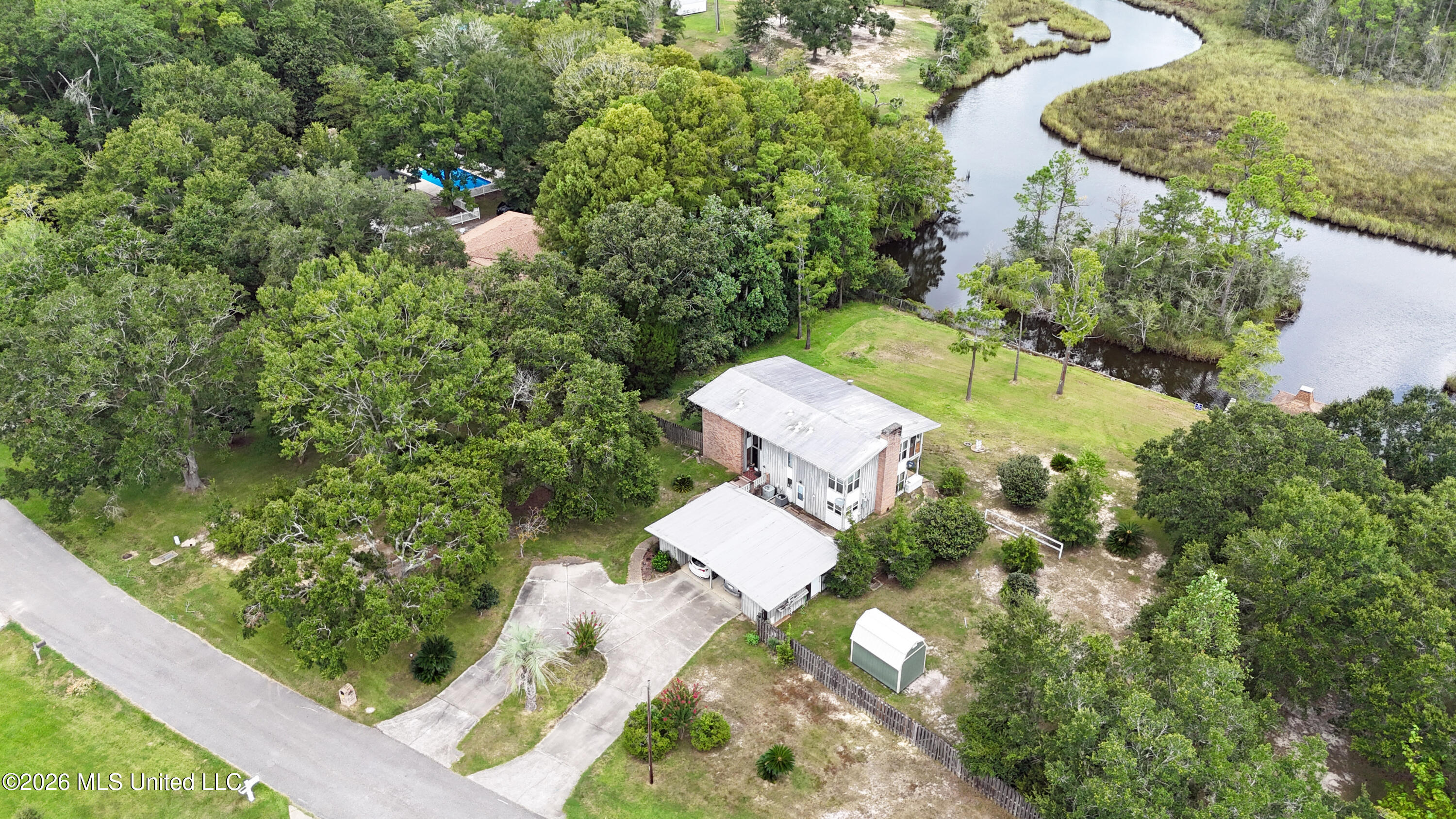 2416 Rolling Meadows Road Property Photo 58