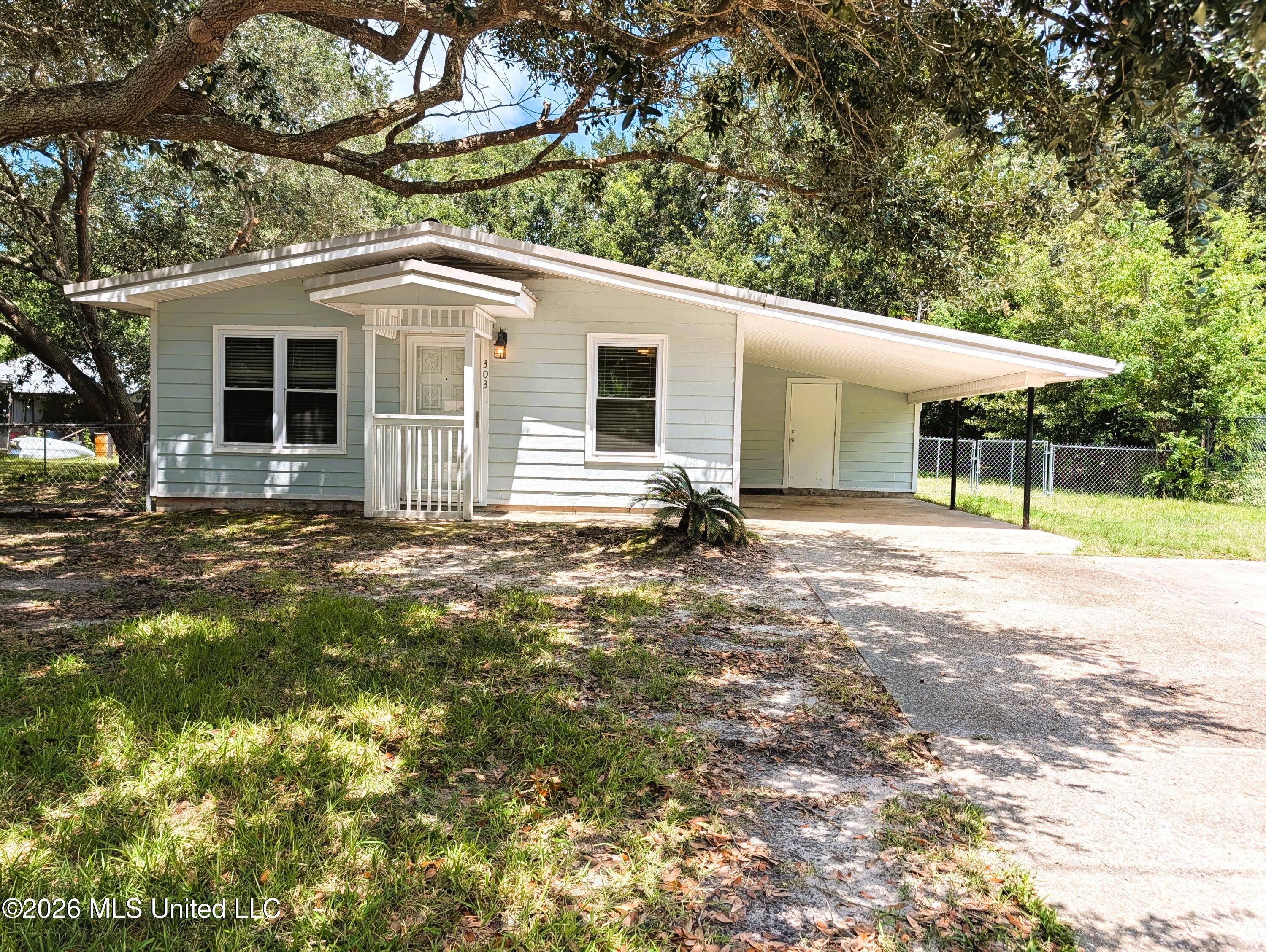 303 Teringo Circle Property Photo 1