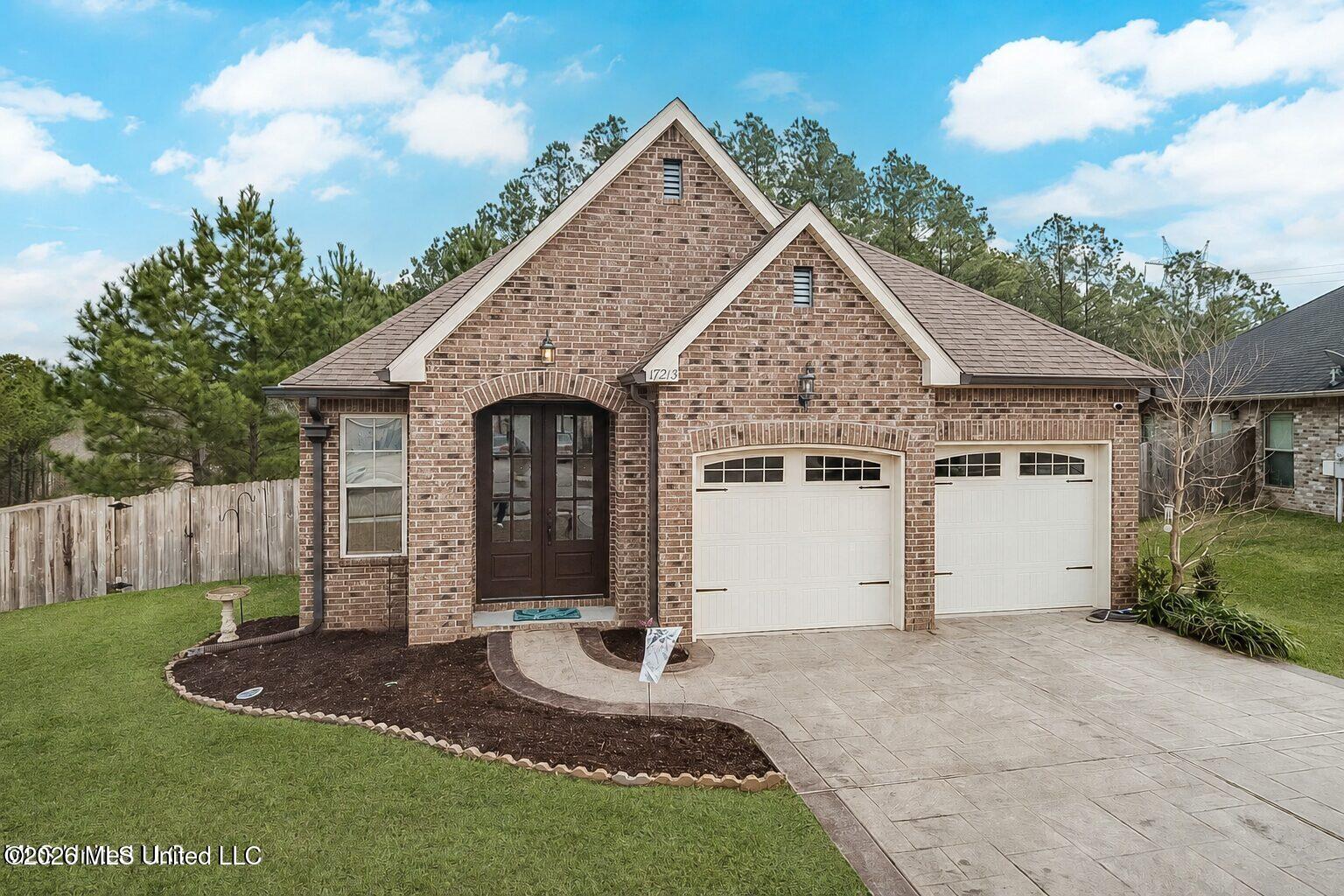 17213 Palm Ridge Drive Property Photo 1