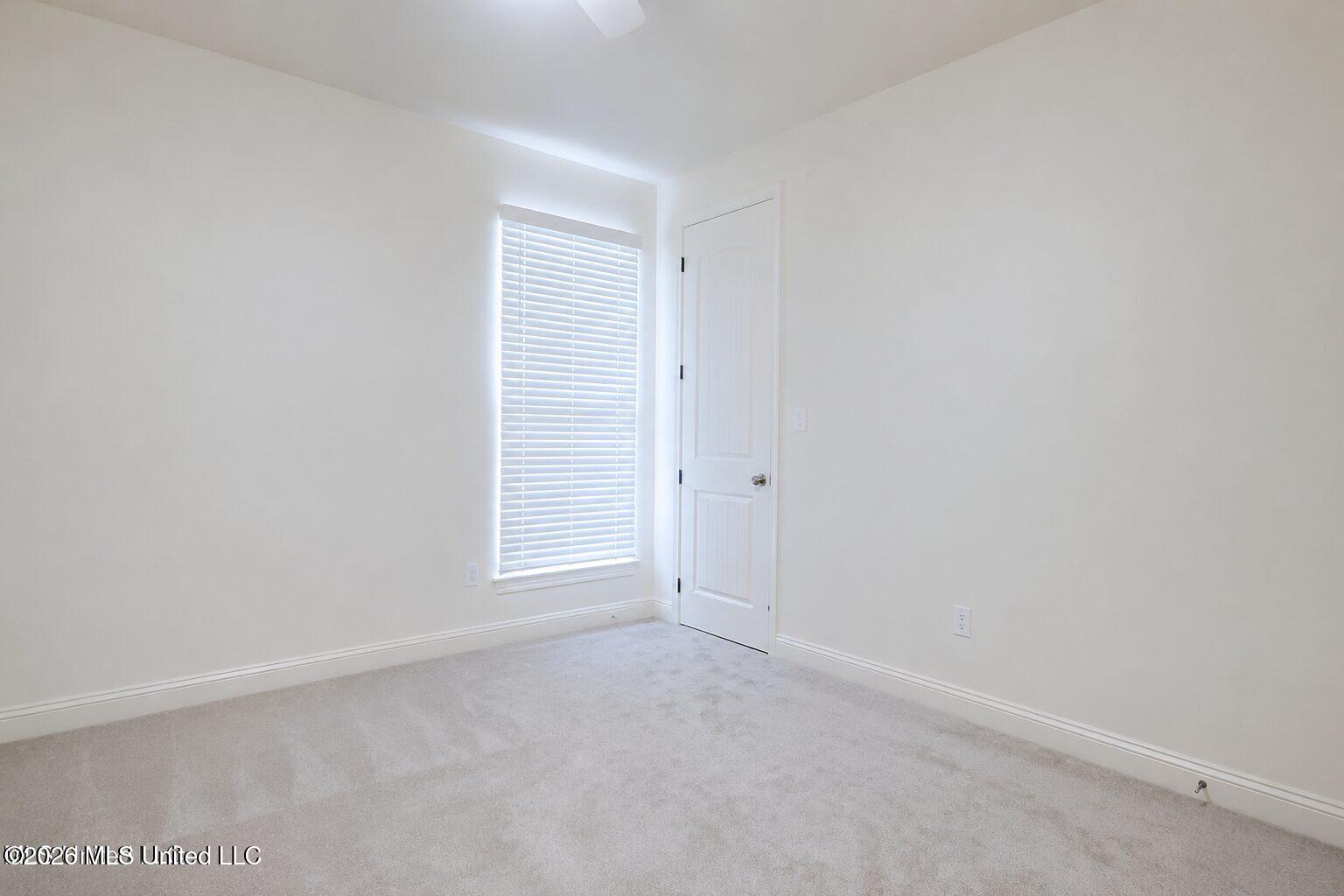 17213 Palm Ridge Drive Property Photo 15